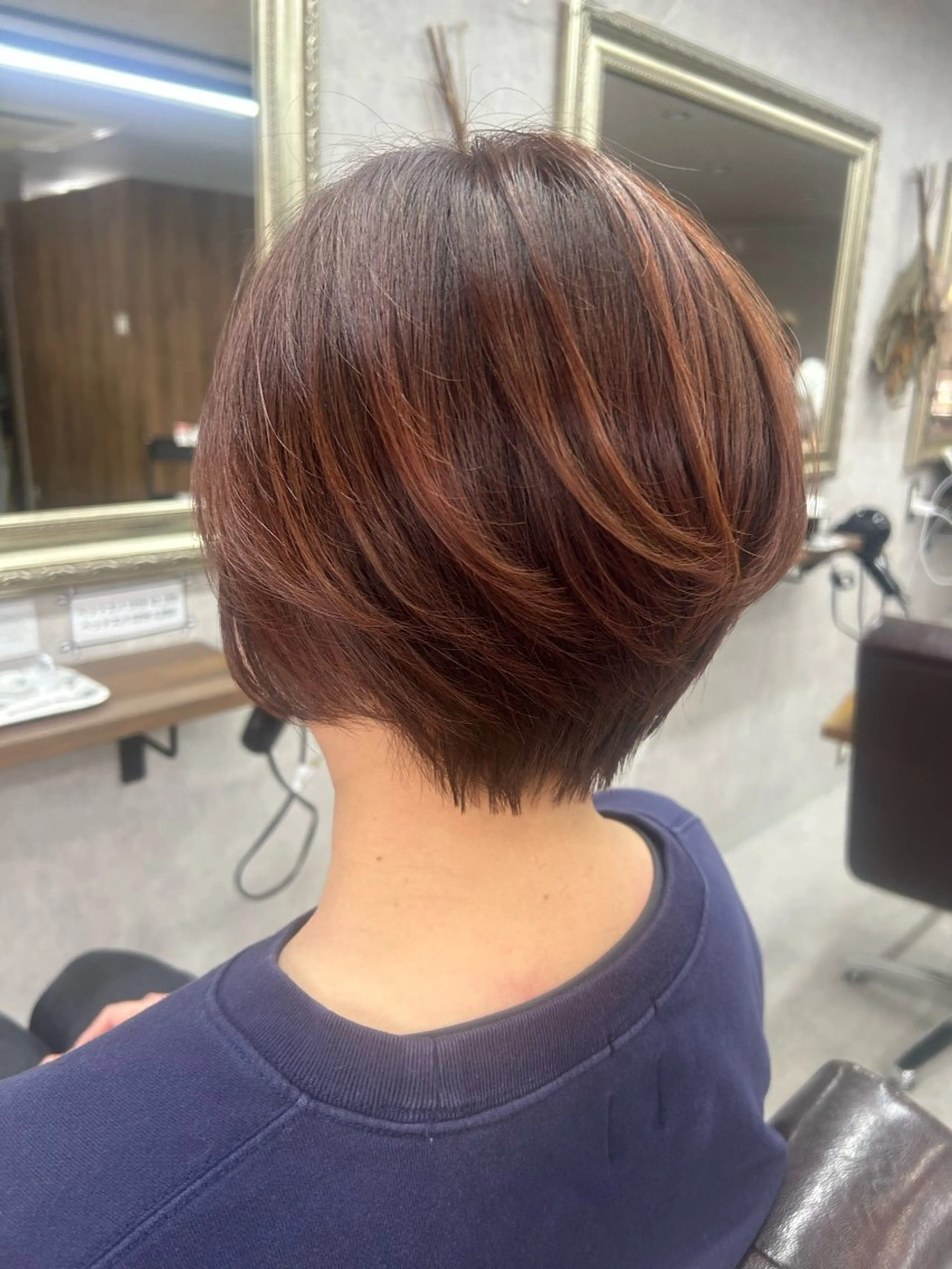 ショート カラー Lien 深井店のヘアスタイル