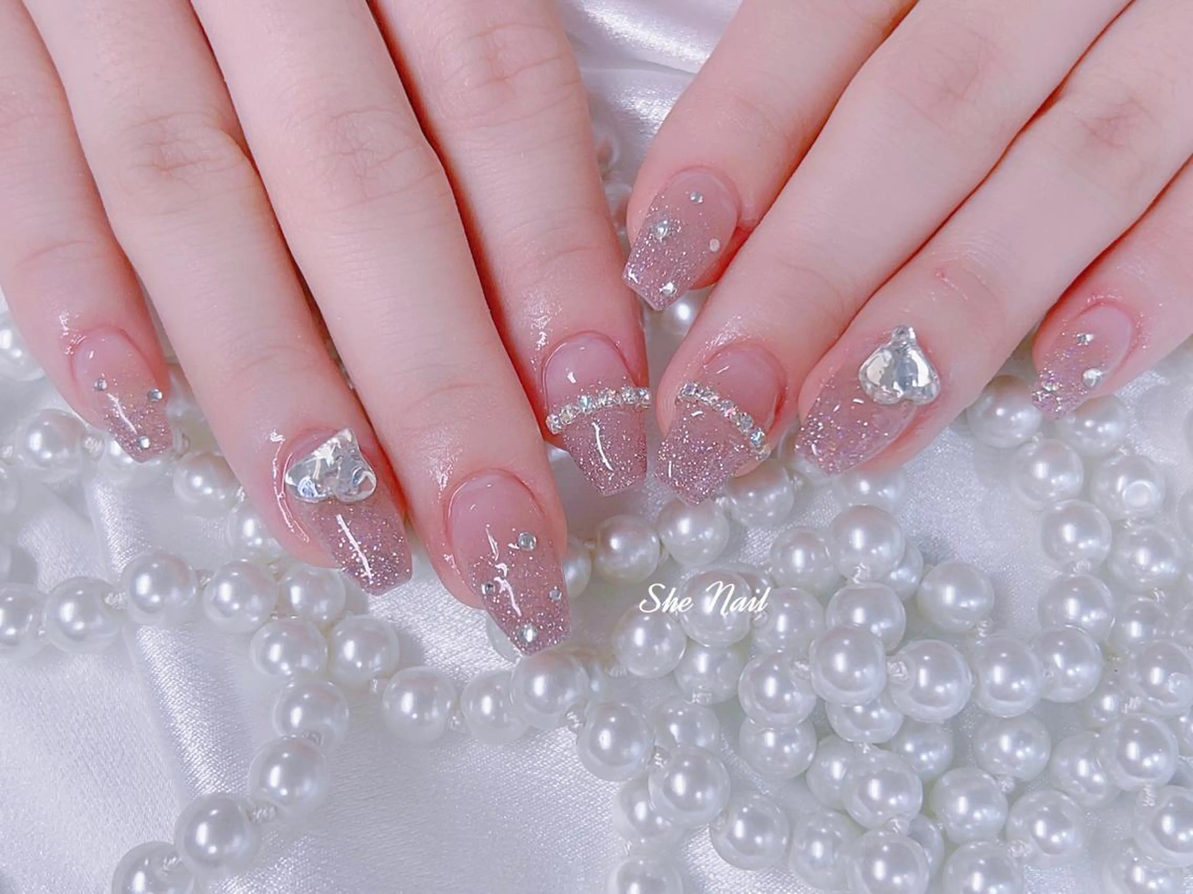 ネイル チークネイル 長さ出し マグネットネイル 持ち込み ワンカラーネイル She   Nail所属・ISA_ BELLAのネイルデザイン