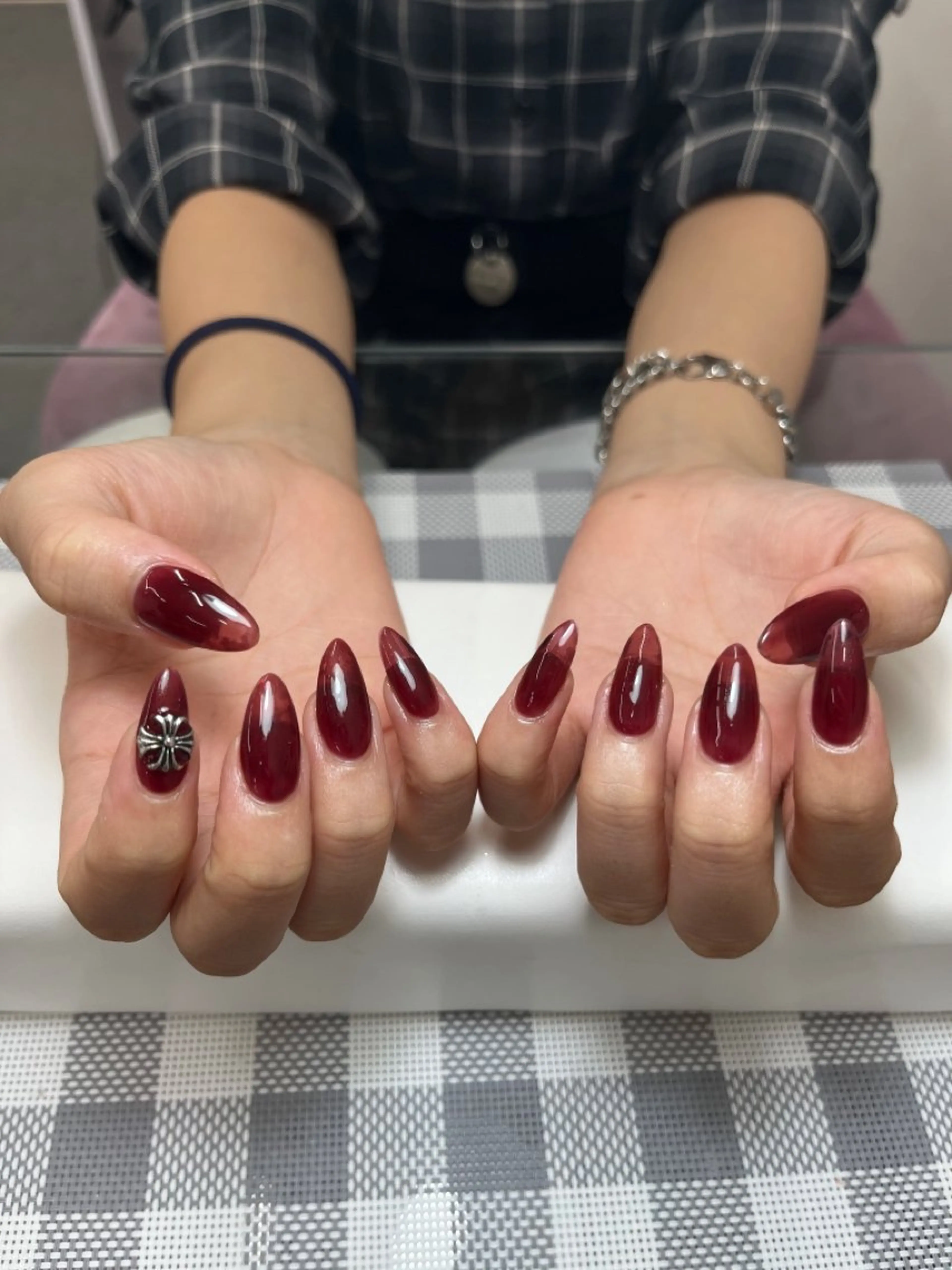 ネイル ハンドネイル Tagi 銀座所属・Tagi Nail 銀座店のネイルデザイン