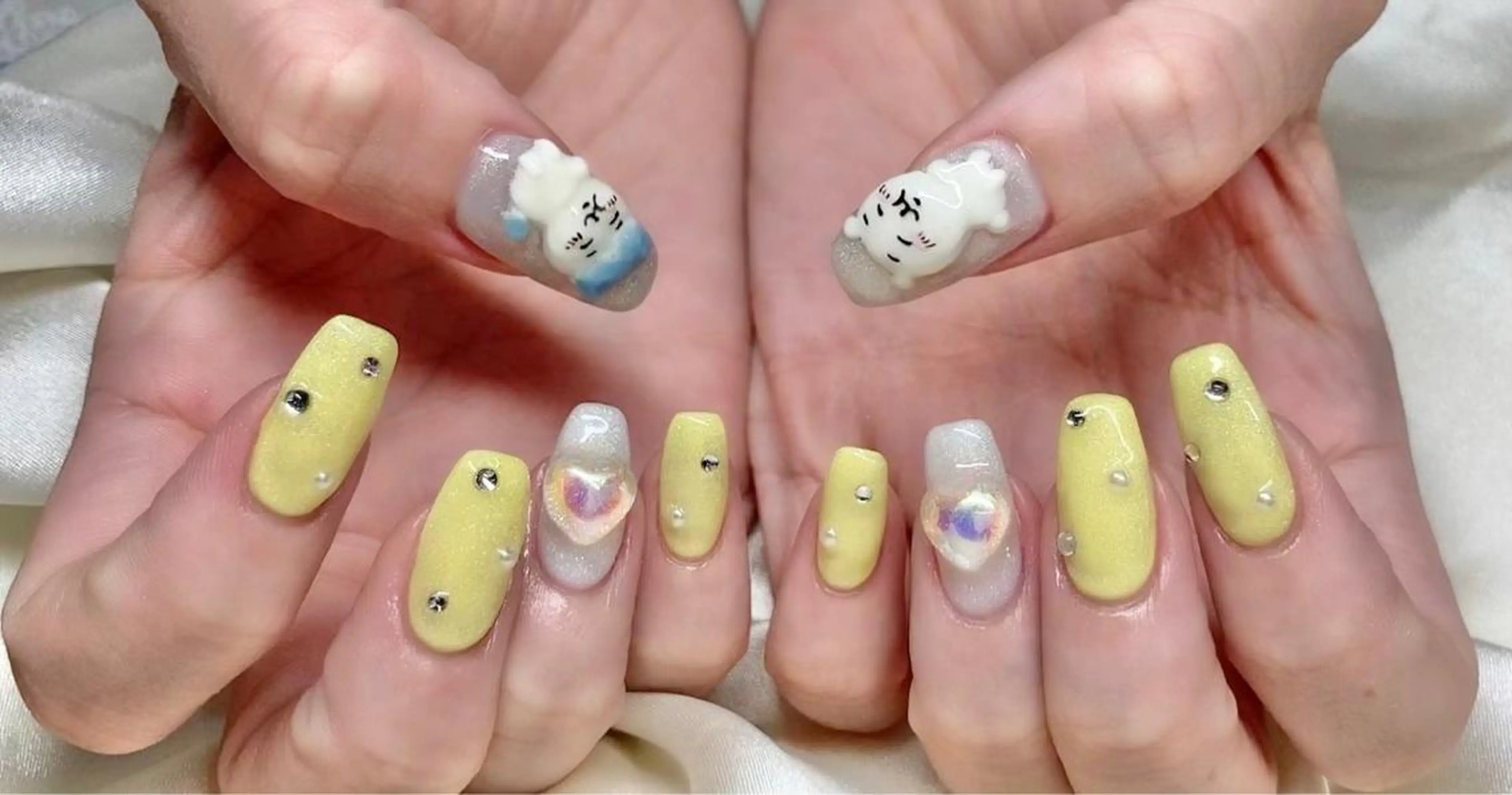 ネイル マツエク・マツパ アイブロウ 韓国風マツエク パリジェンヌラッシュリフト まつげパーマ 長さ出し ジェルネイル ハンドネイル Nail&eye Belire 新宿のネイルデザイン