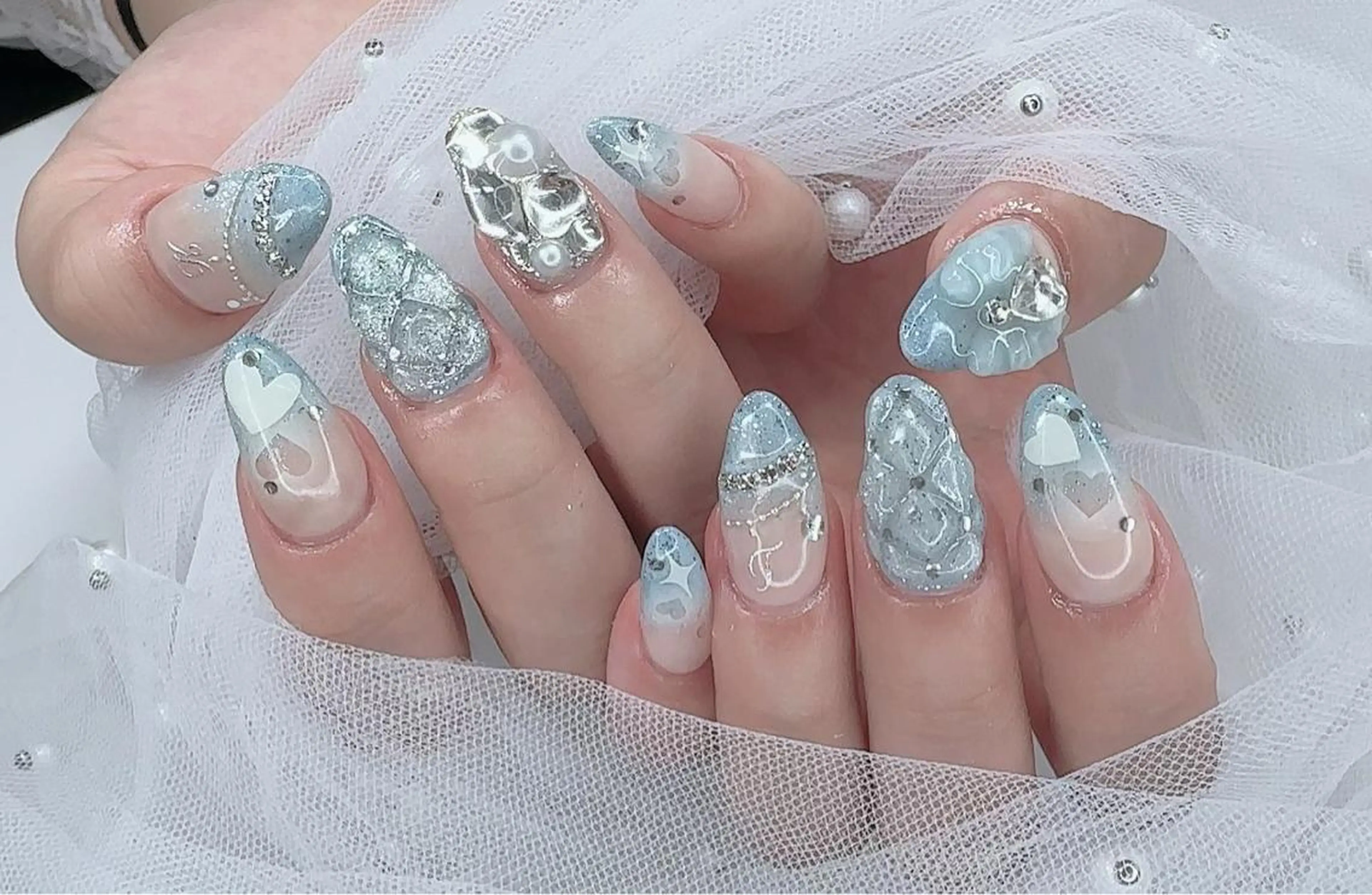 ネイル ハヤシ ミカのネイルデザイン