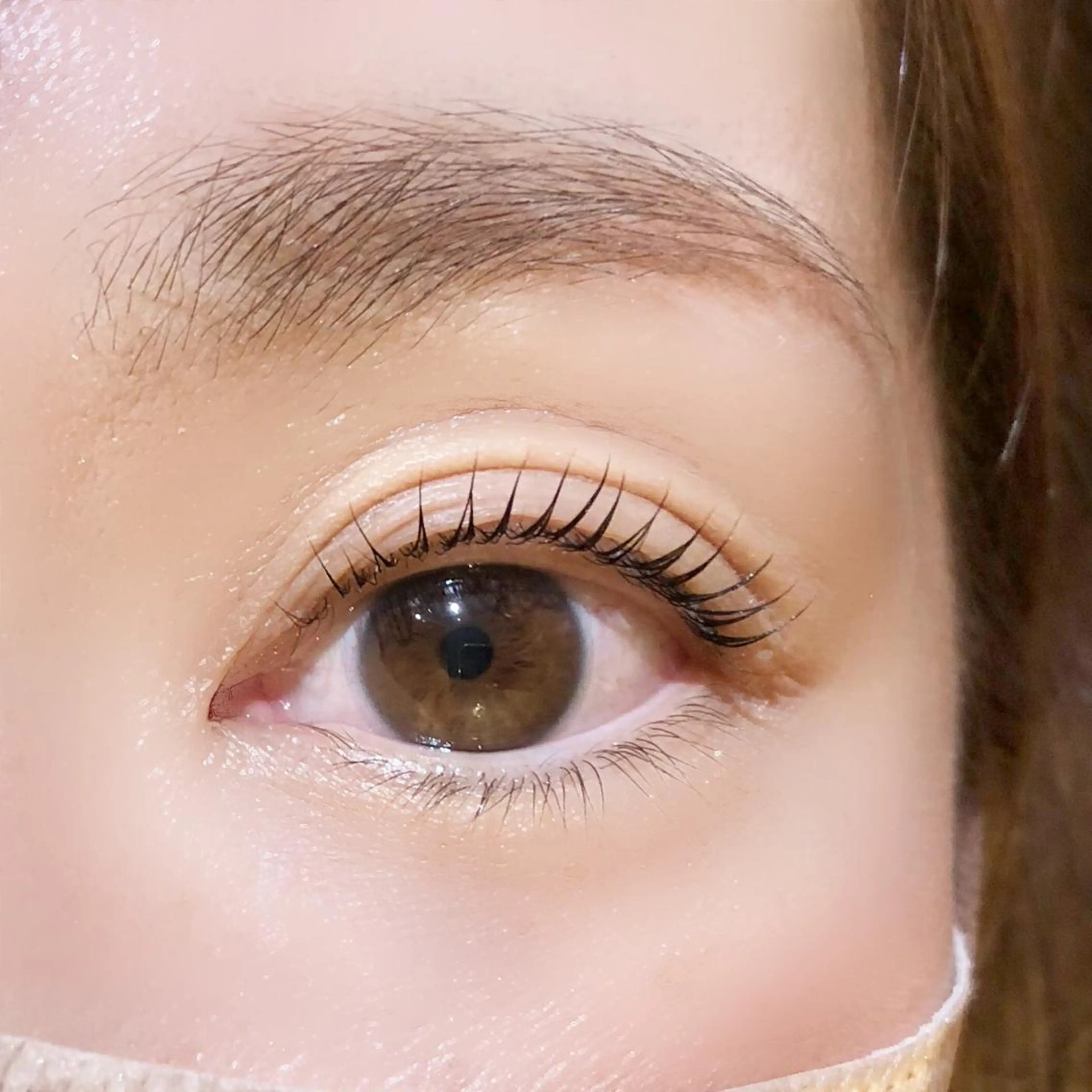 マツエク・マツパ MODEK'S あやねのヘアスタイル