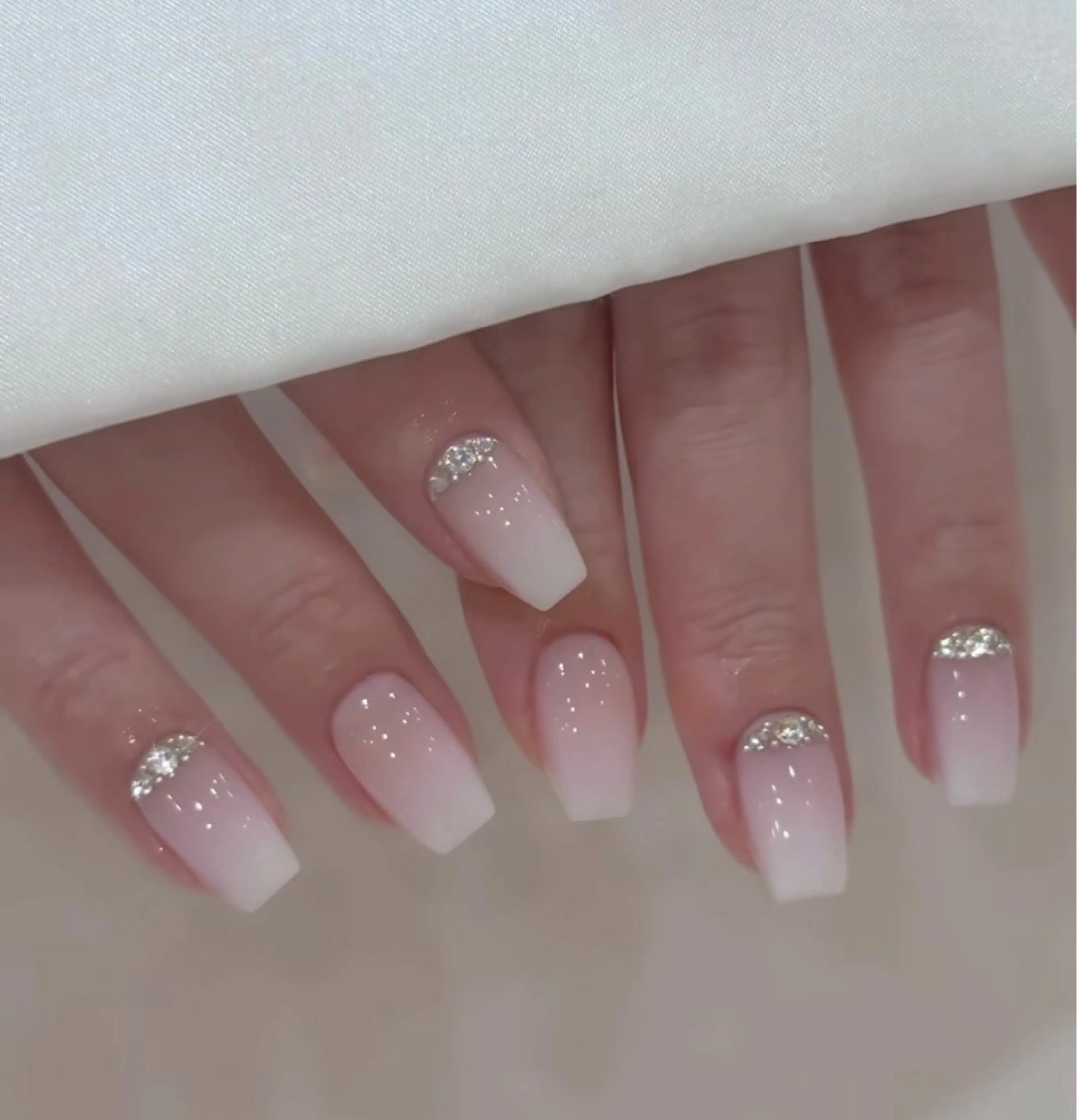 ネイル NailSalon✨ Écrinエクランのネイルデザイン
