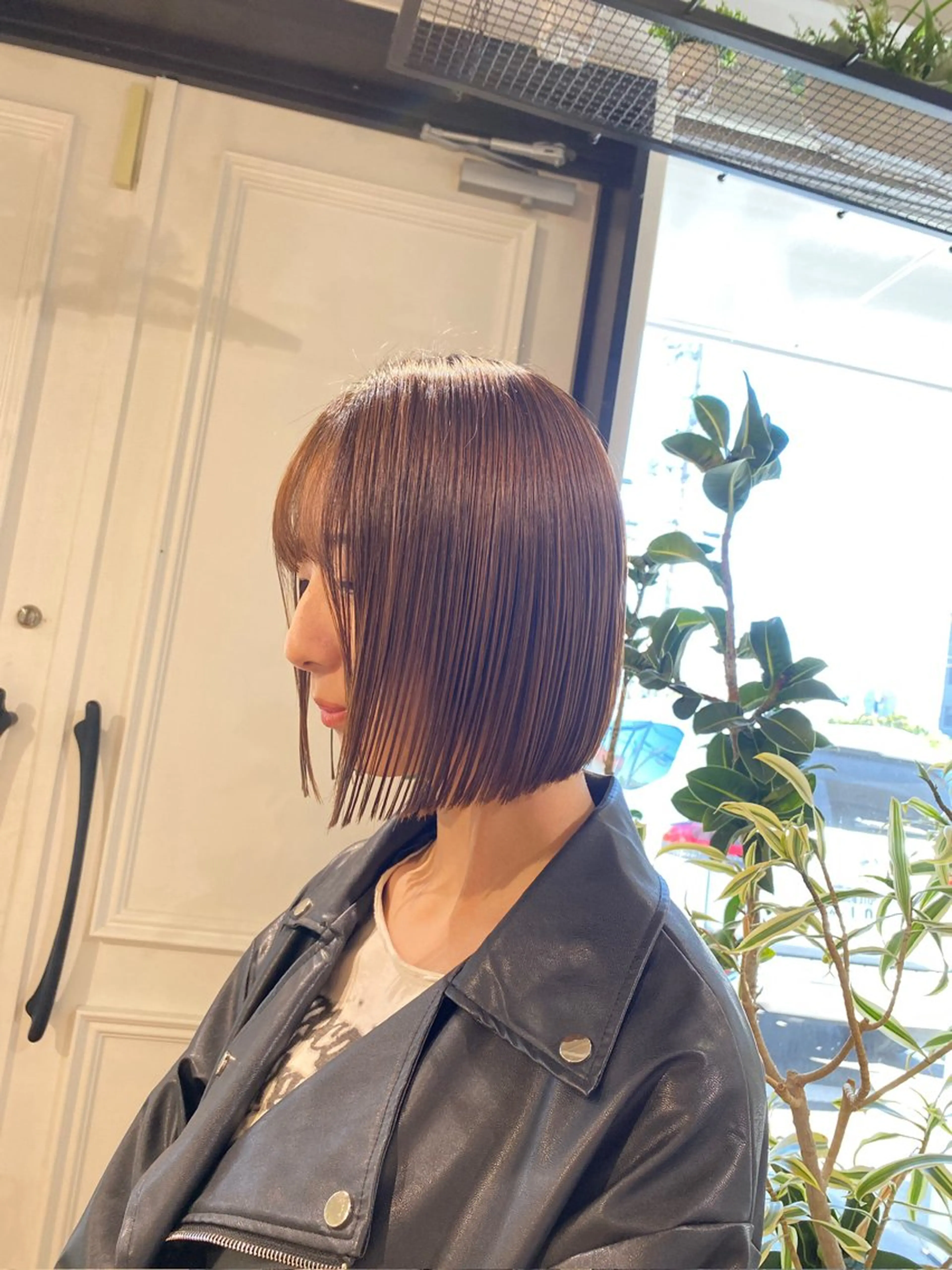 ショート yate'/ Wカラー/小出捷也のヘアスタイル