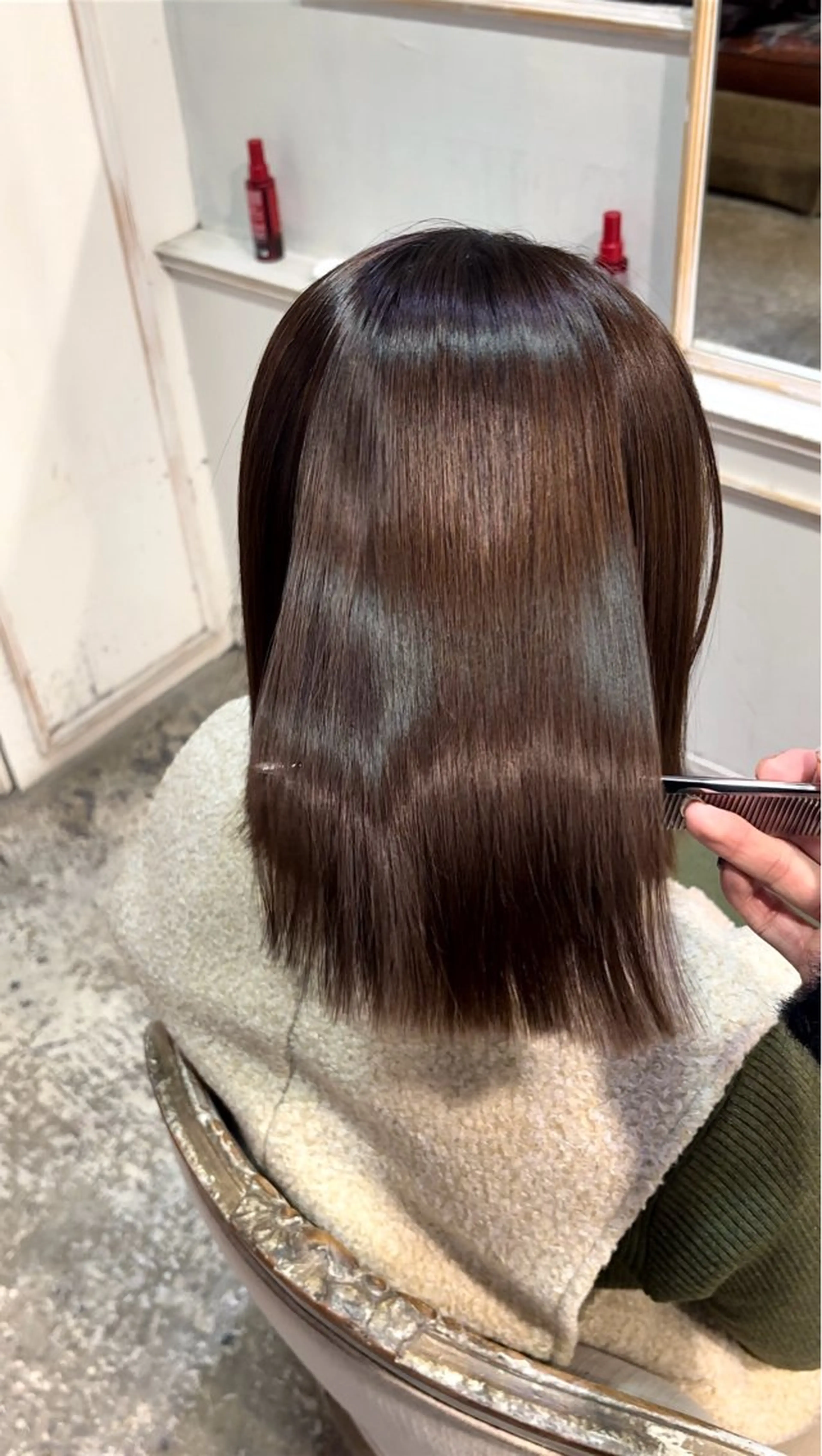 ミディアム カット 縮毛矯正 トリートメント ⭐️ 美髪矯正 艶カラー ⭐️ユウキのヘアスタイル