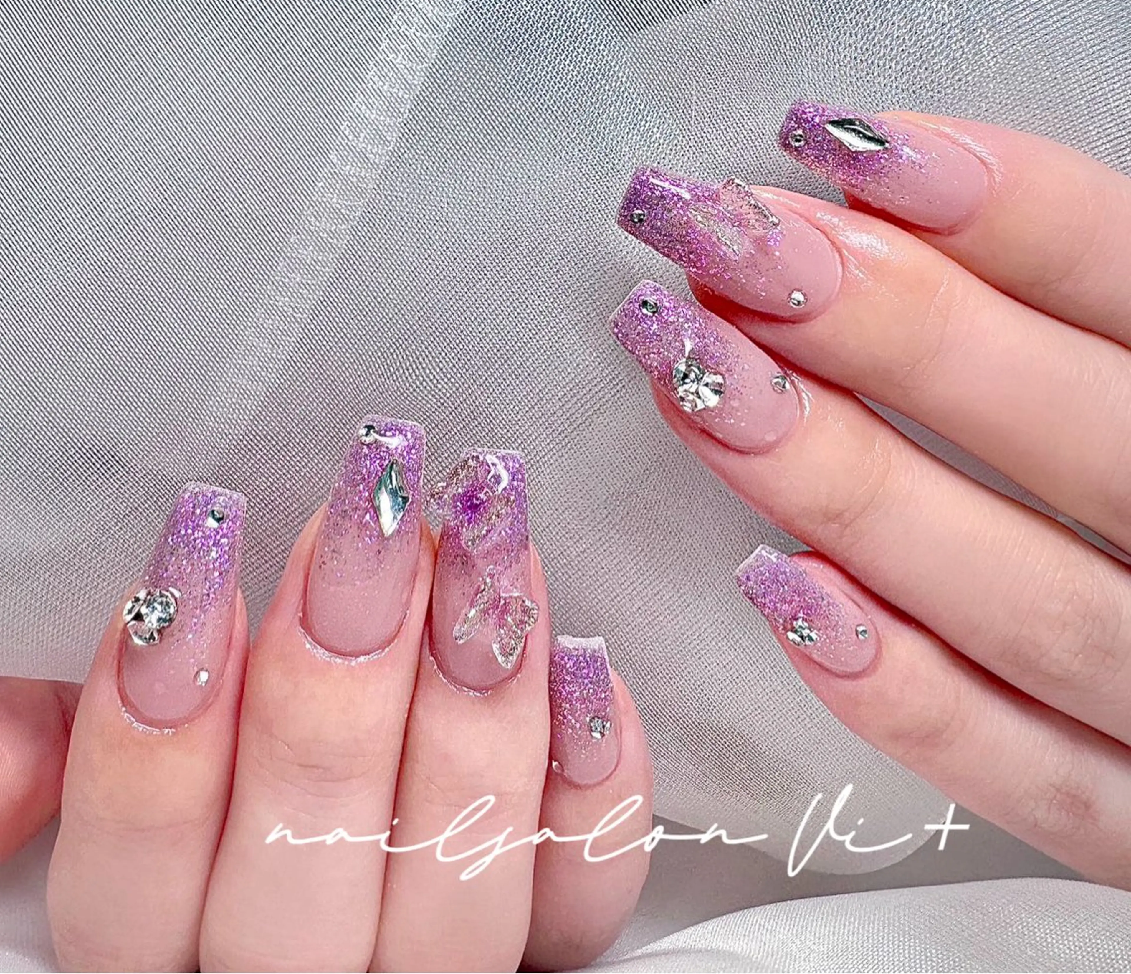 ネイル ハンドネイル ✨Nailsalon Vi+✨のネイルデザイン