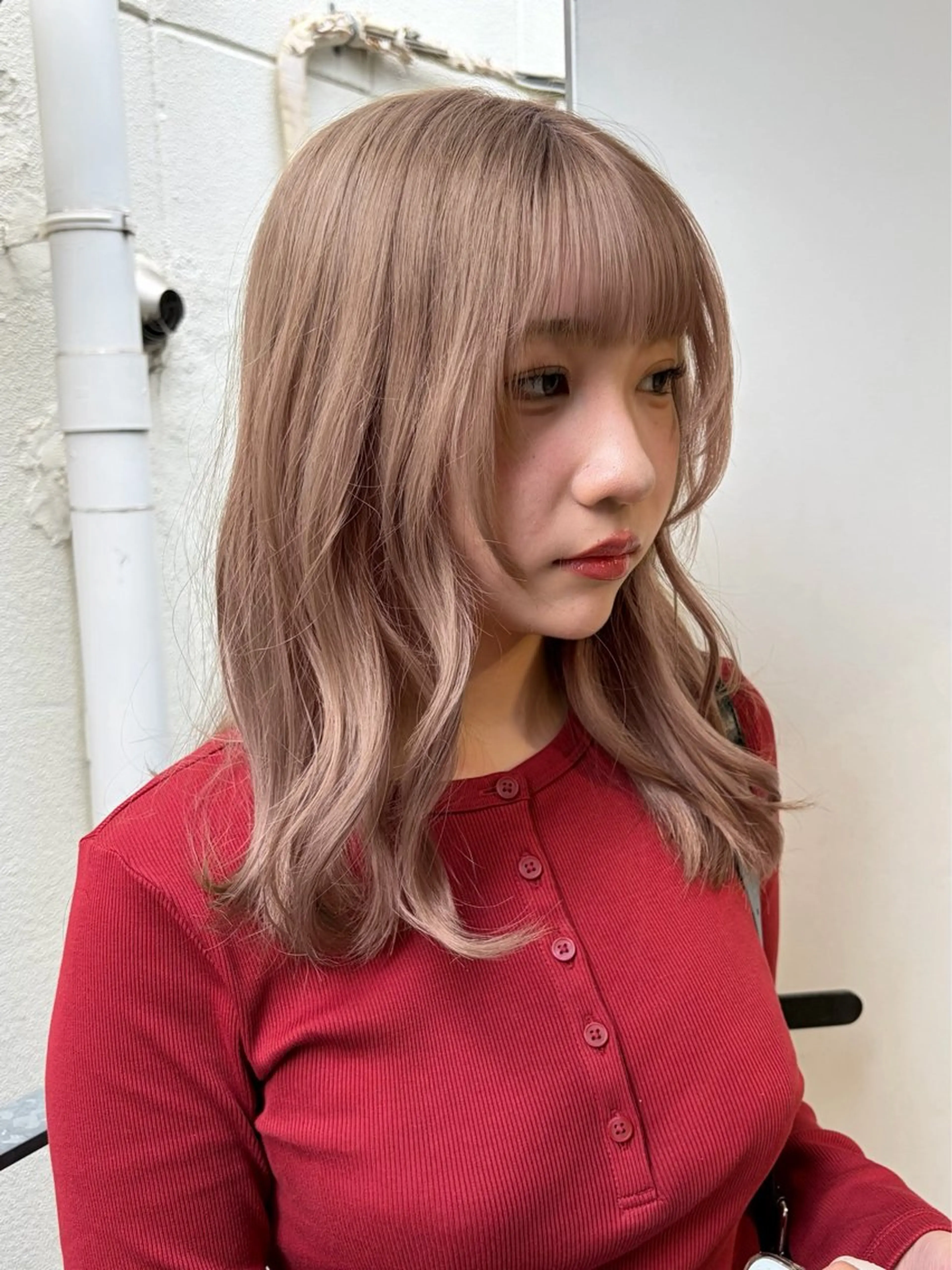 ミディアム カラー ベージュカラー ピンクカラー ピンクベージュ カット ヘアカラー トリートメント ryuei /原宿のヘアスタイル