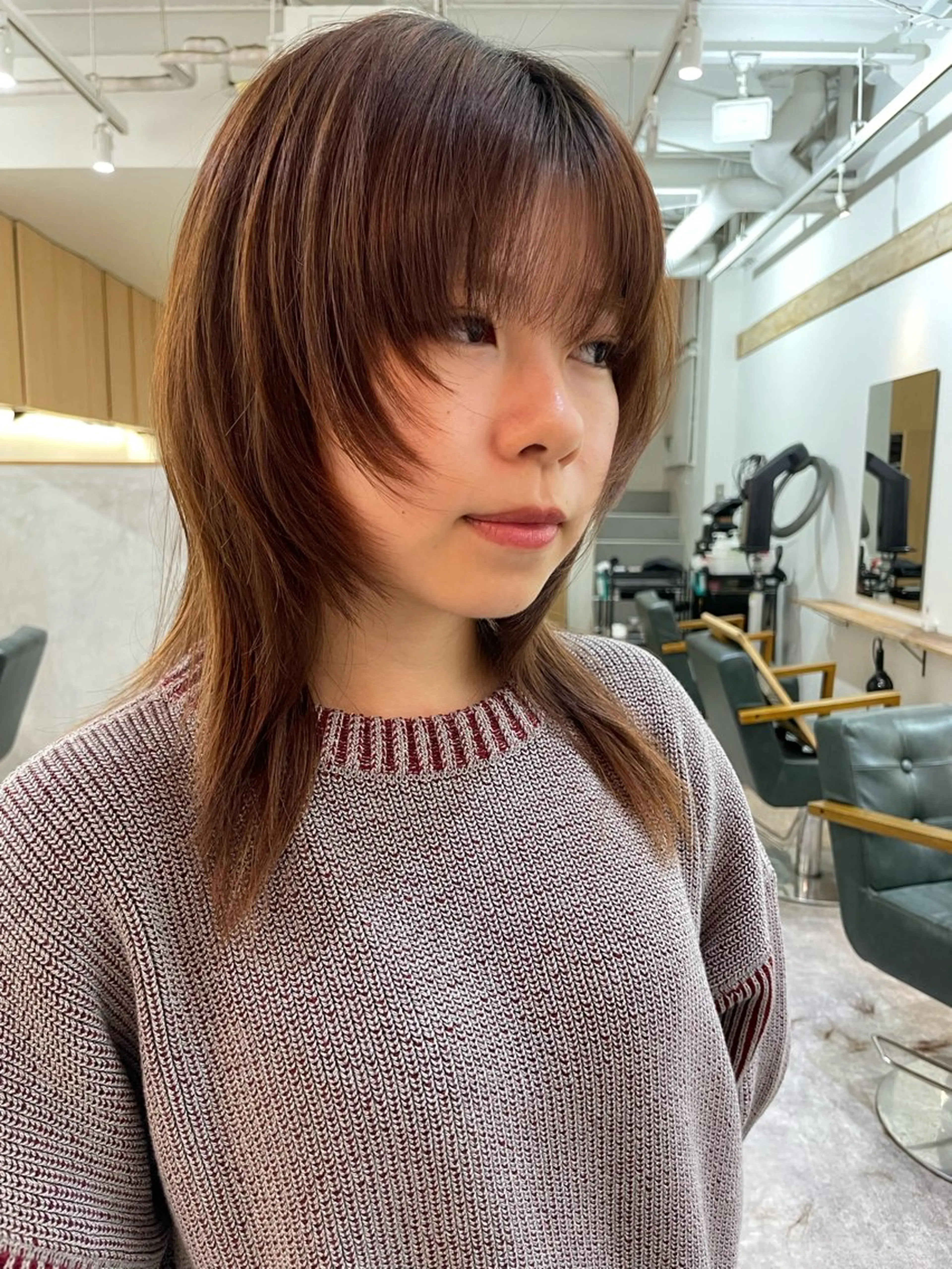 セミロング 顔周りカット ハイレイヤー レイヤーカット 水野谷愛/ボブ/ レイヤー/暖色カラーのヘアスタイル