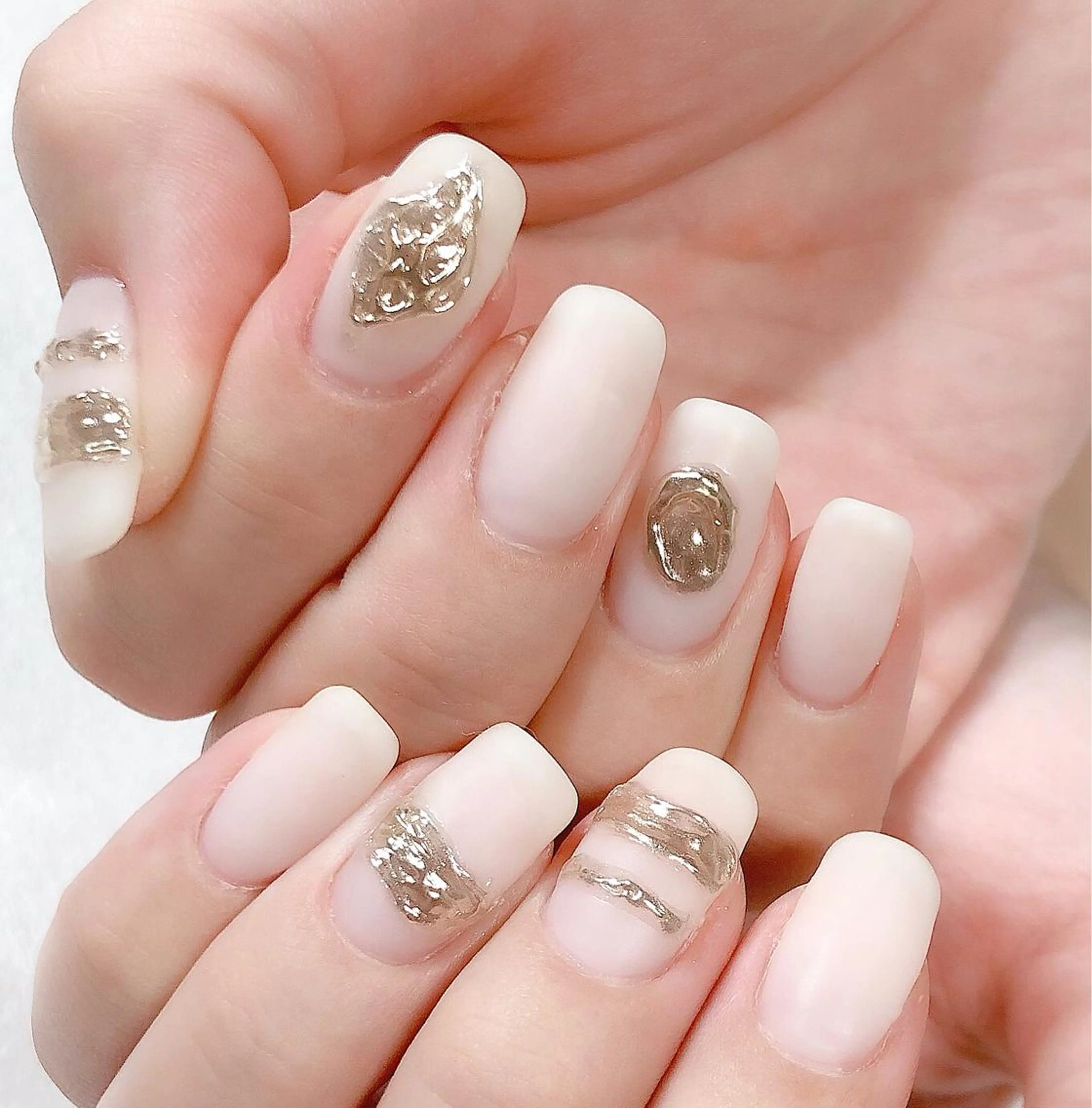 ネイル ジェルネイル 東 千夏のネイルデザイン