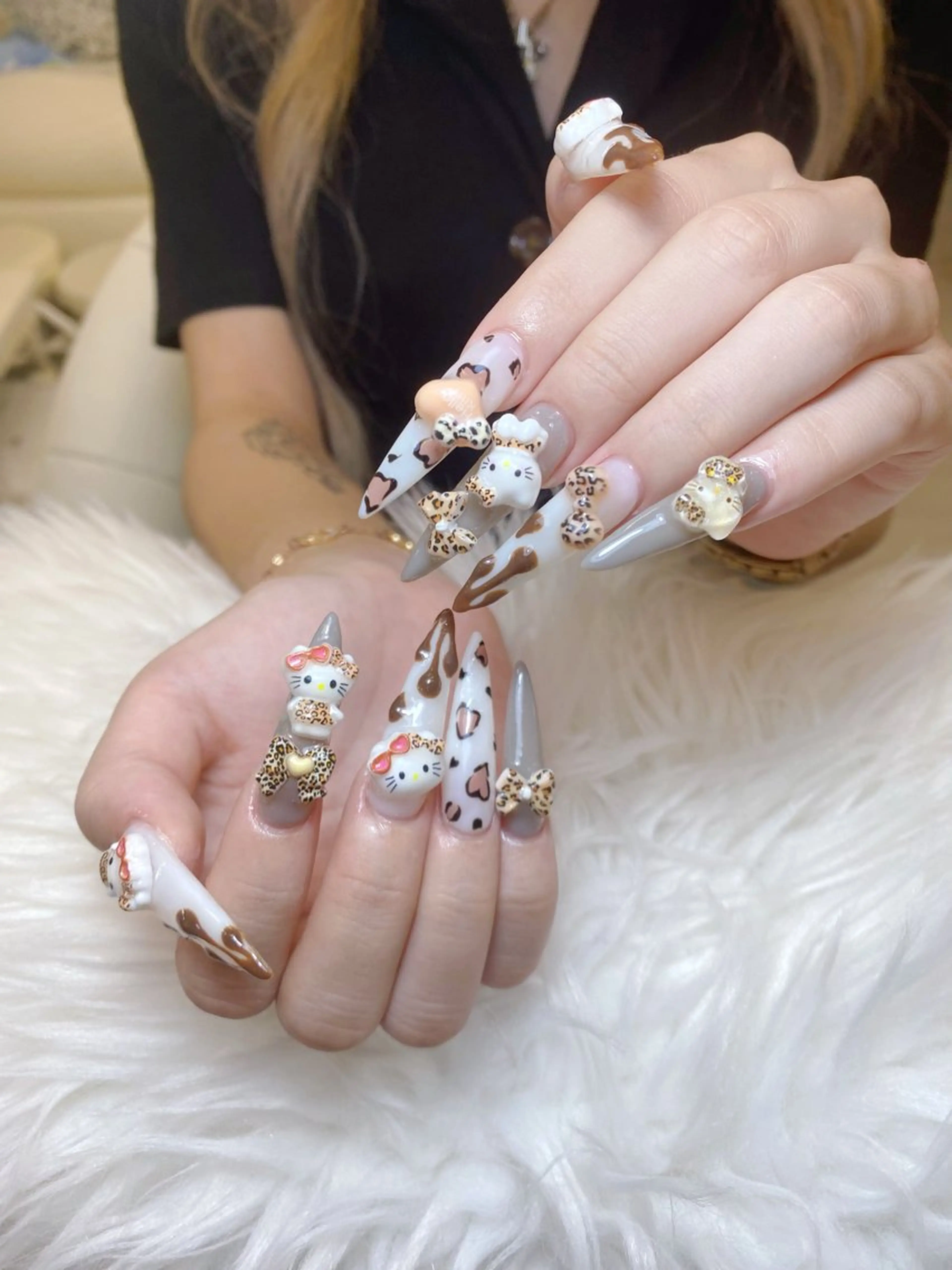 ネイル ハンドネイル ハンドケア Anh Nail 歌舞伎町のネイルデザイン