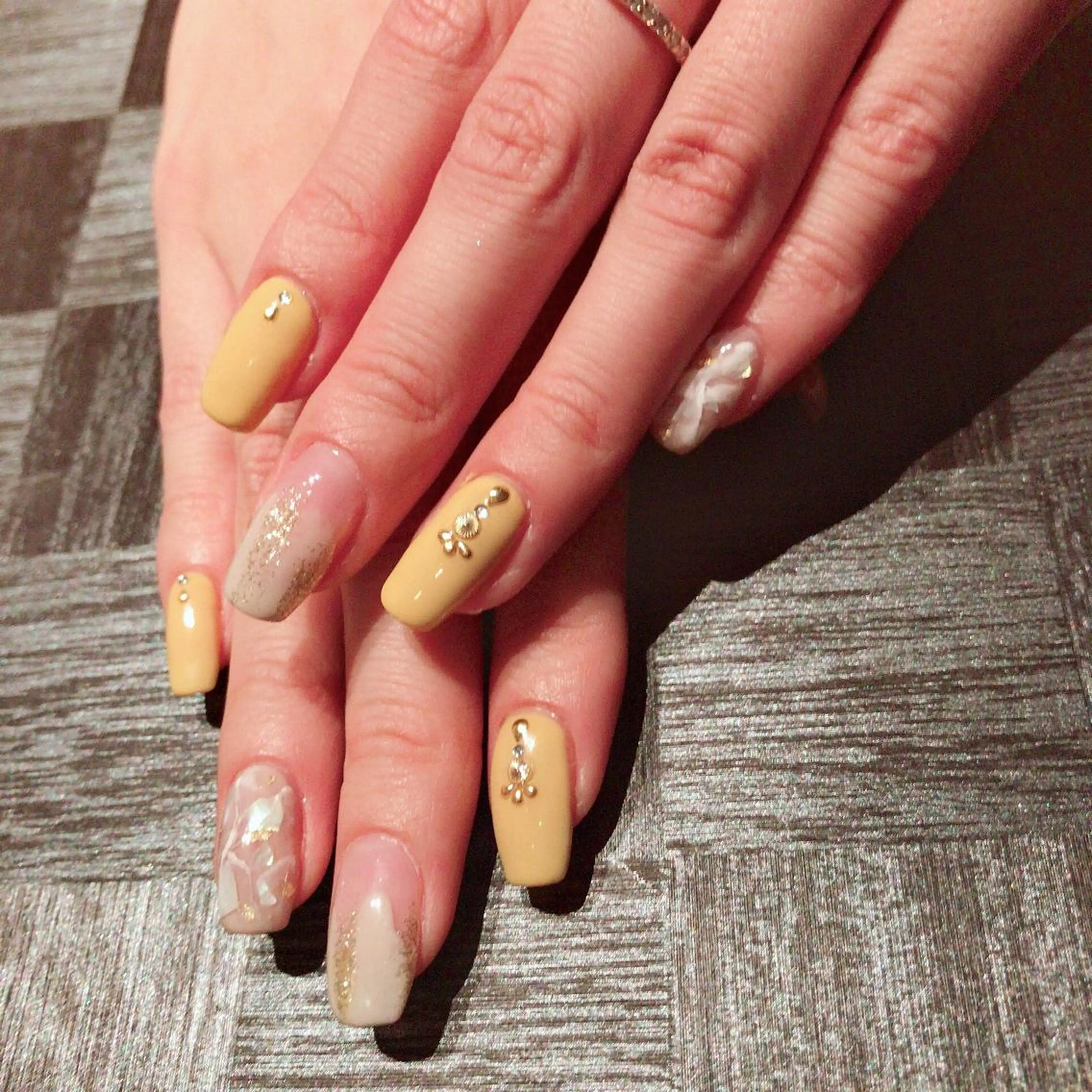 ネイル S Nailのネイルデザイン