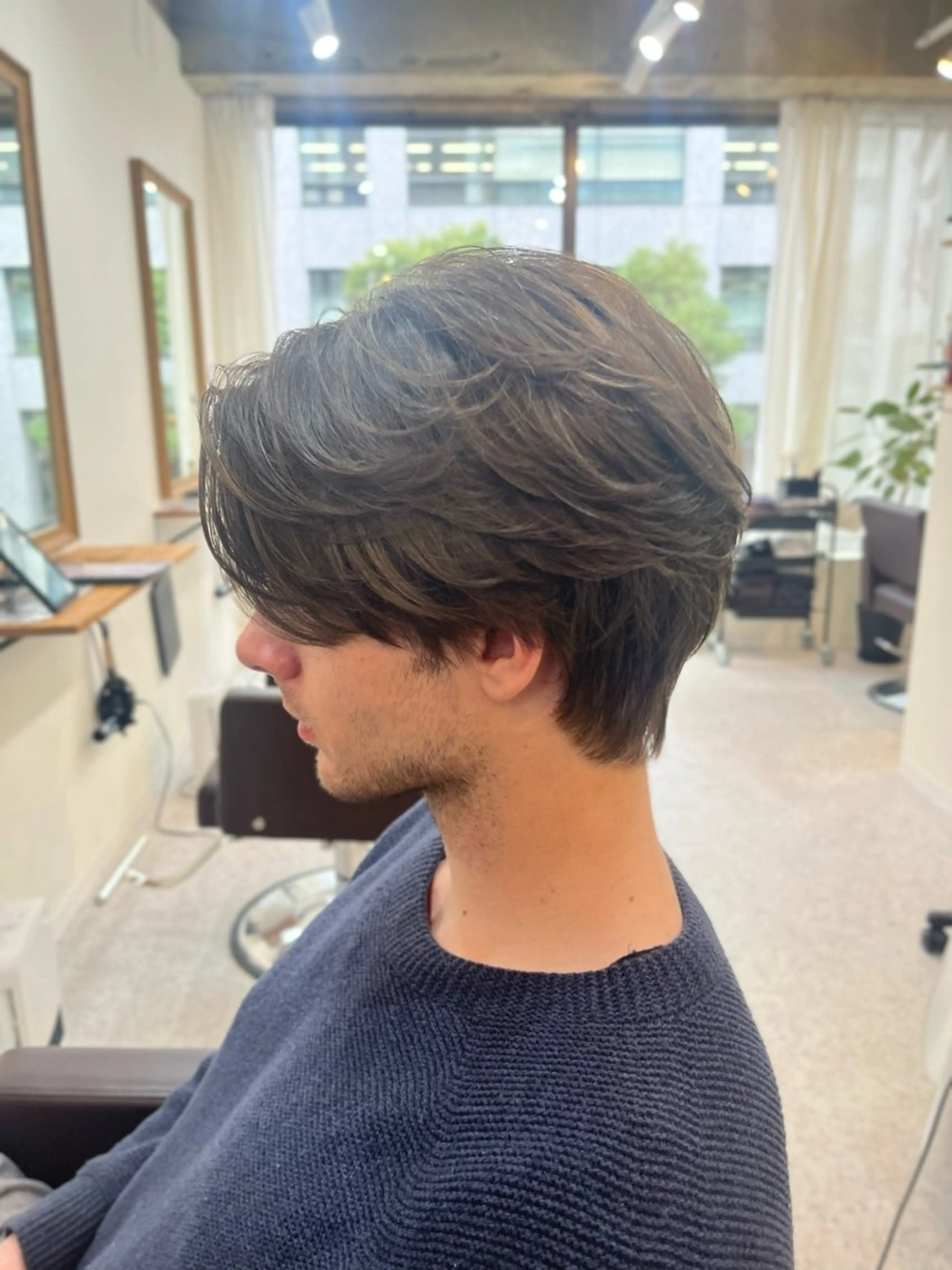 ショート パーマ メンズ センターパート フェザーパーマ メンズパーマ 似合わせカット 艶髪/レイヤーカット /メンズ/野口緑のヘアスタイル