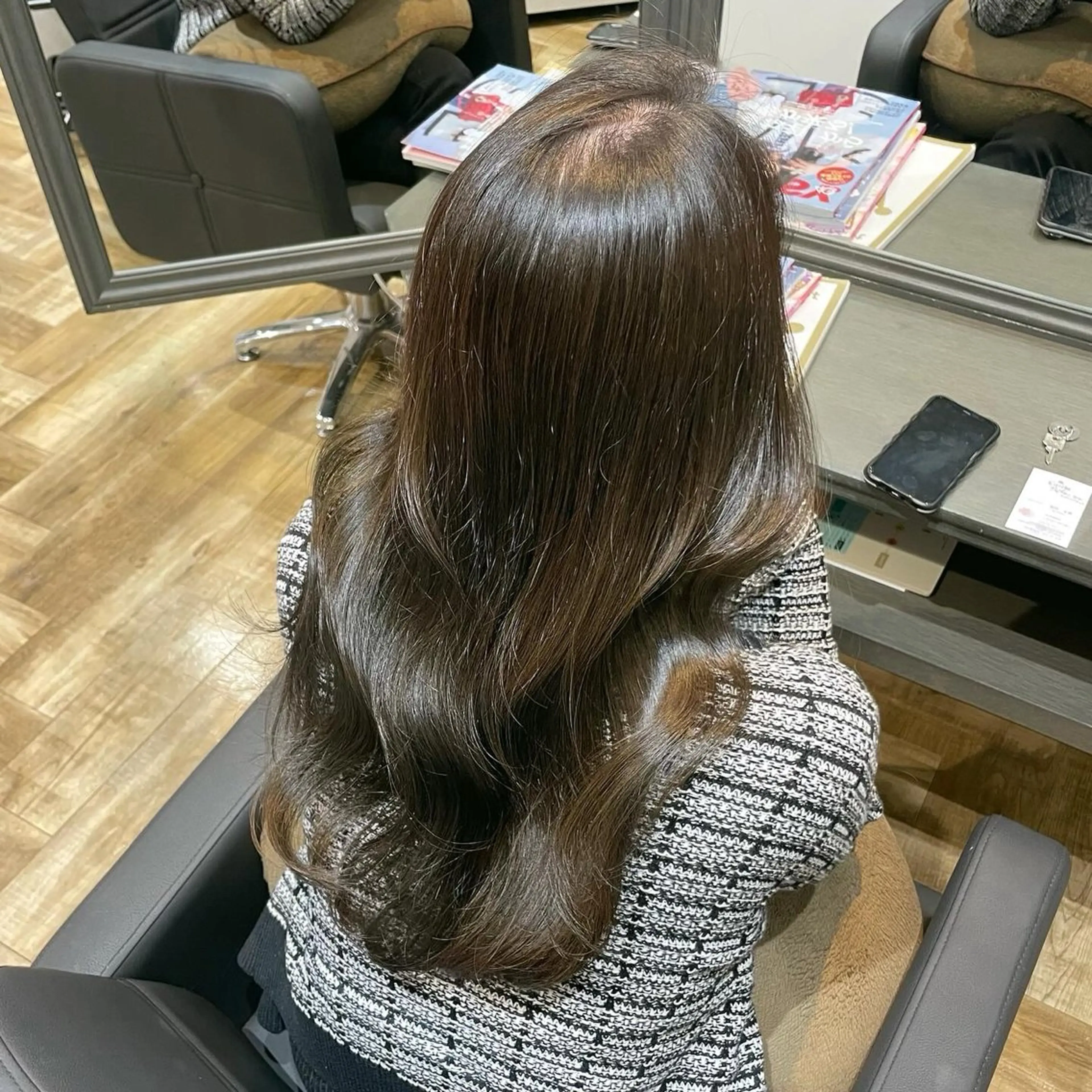 ロング 服部 未夢のヘアスタイル