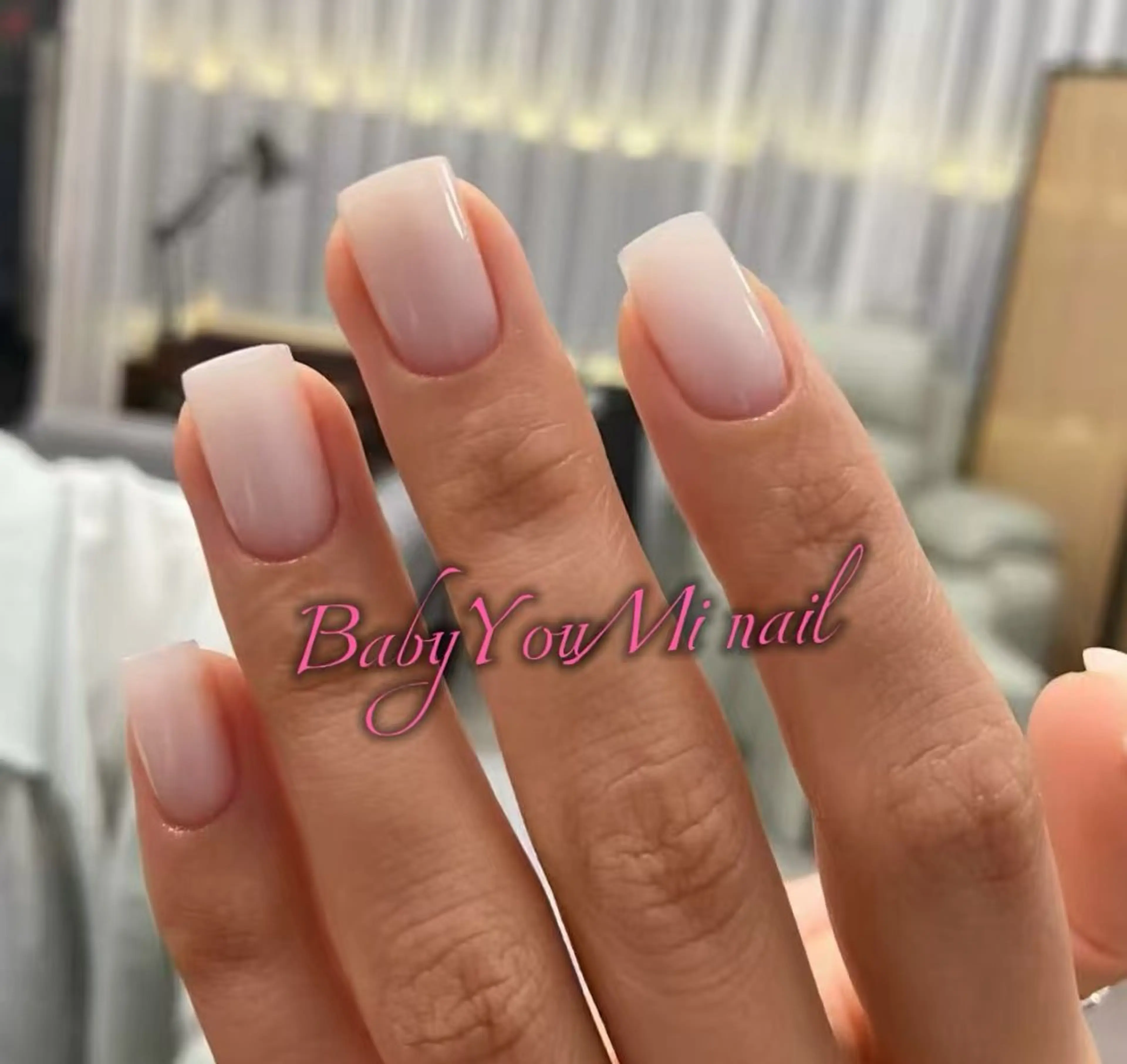 ネイル オーロラネイル 成人式 フットネイル フレンチネイル ジェルネイル ハンドネイル BabyYouMi nailのネイルデザイン