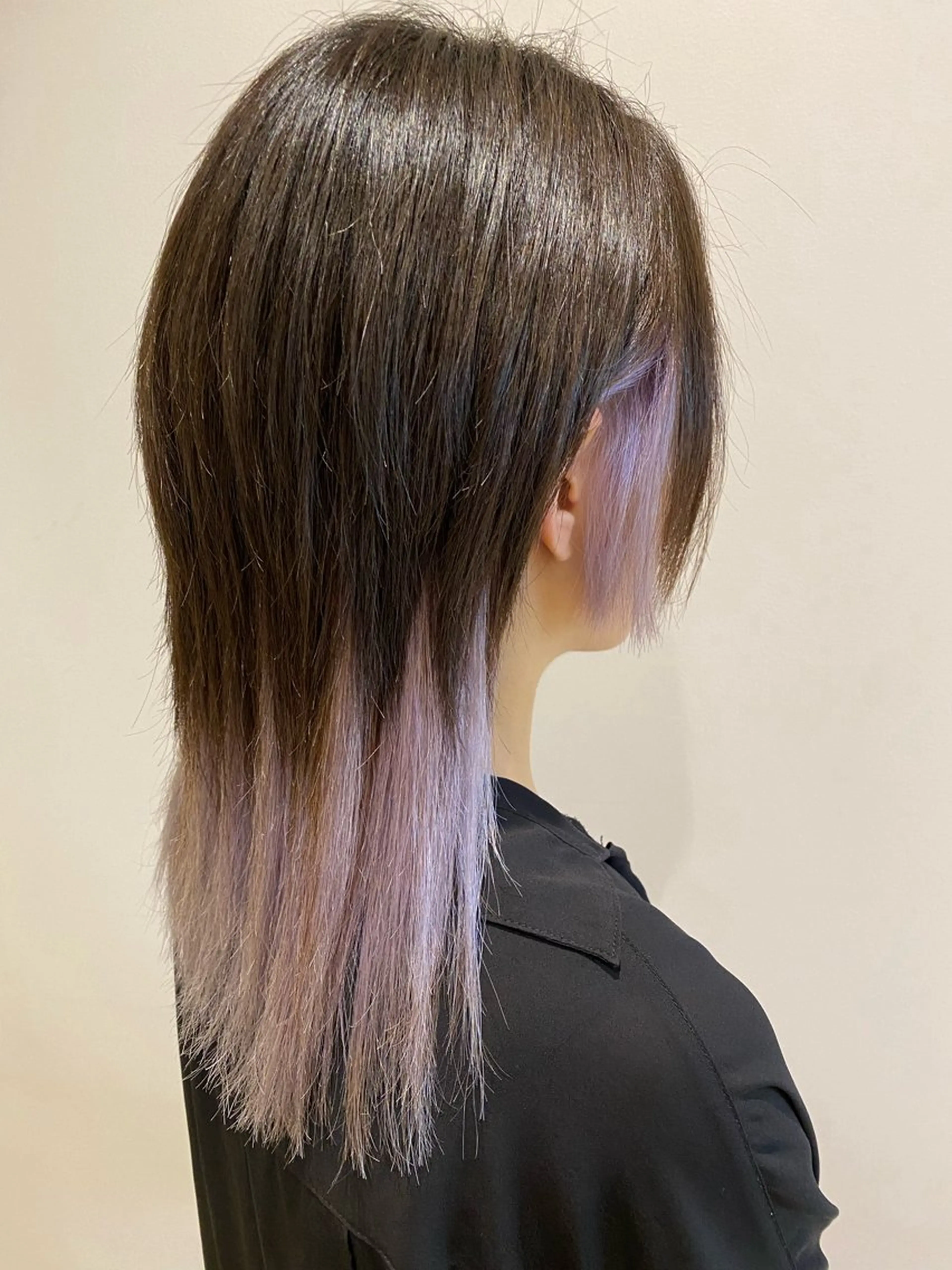 セミロング カラー ブリーチ インナーカラー ラベンダーカラー ウルフカット カット ヘアカラー トリートメント 艶髪🌿美髪 大塚礼乃【西荻窪】のヘアスタイル