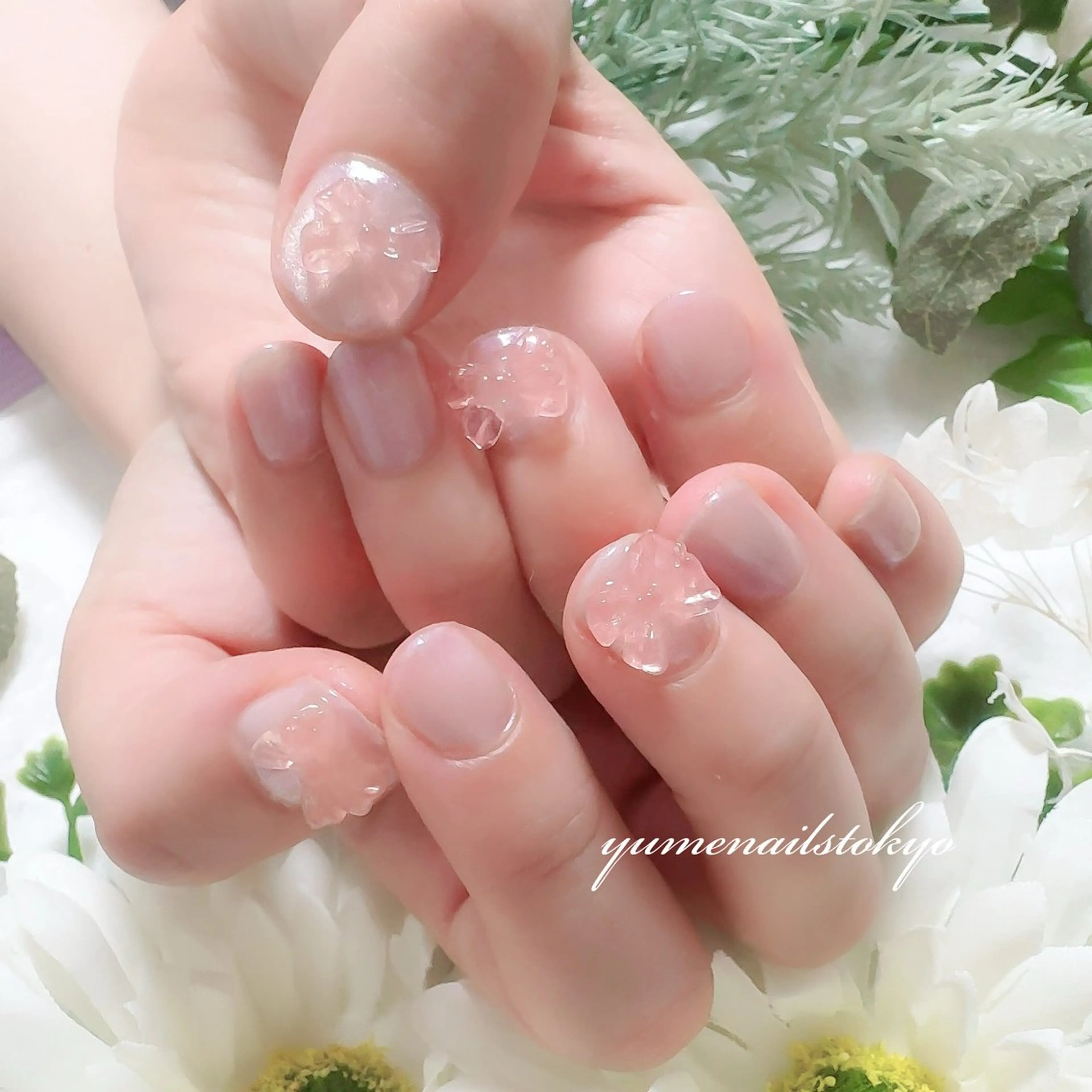 ネイル 佐藤 桃菜のネイルデザイン