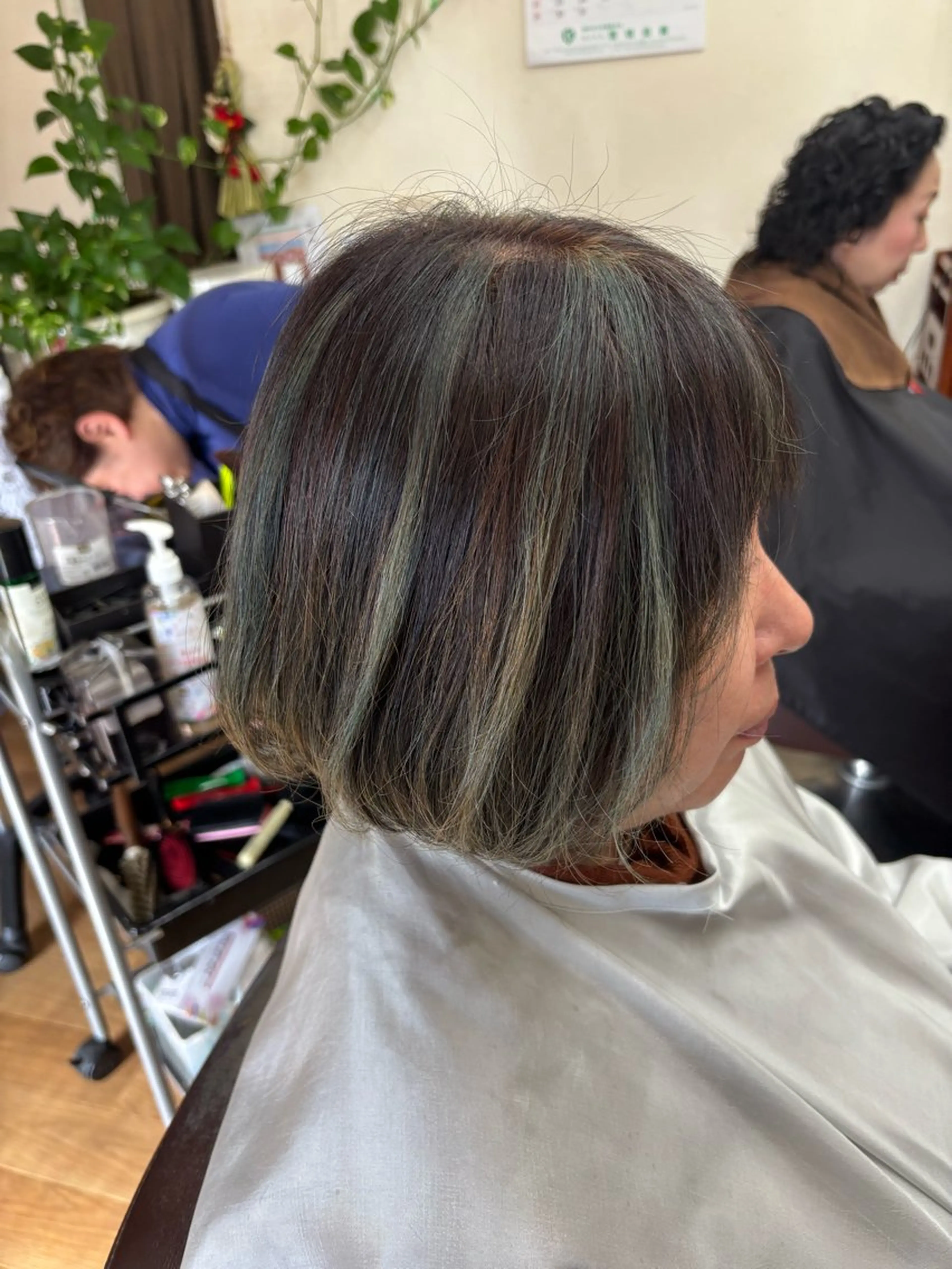 ショート カラー ハイライトカラー ハイライト サロンド・かわの所属・Birth& Bloom【さあや】のヘアスタイル