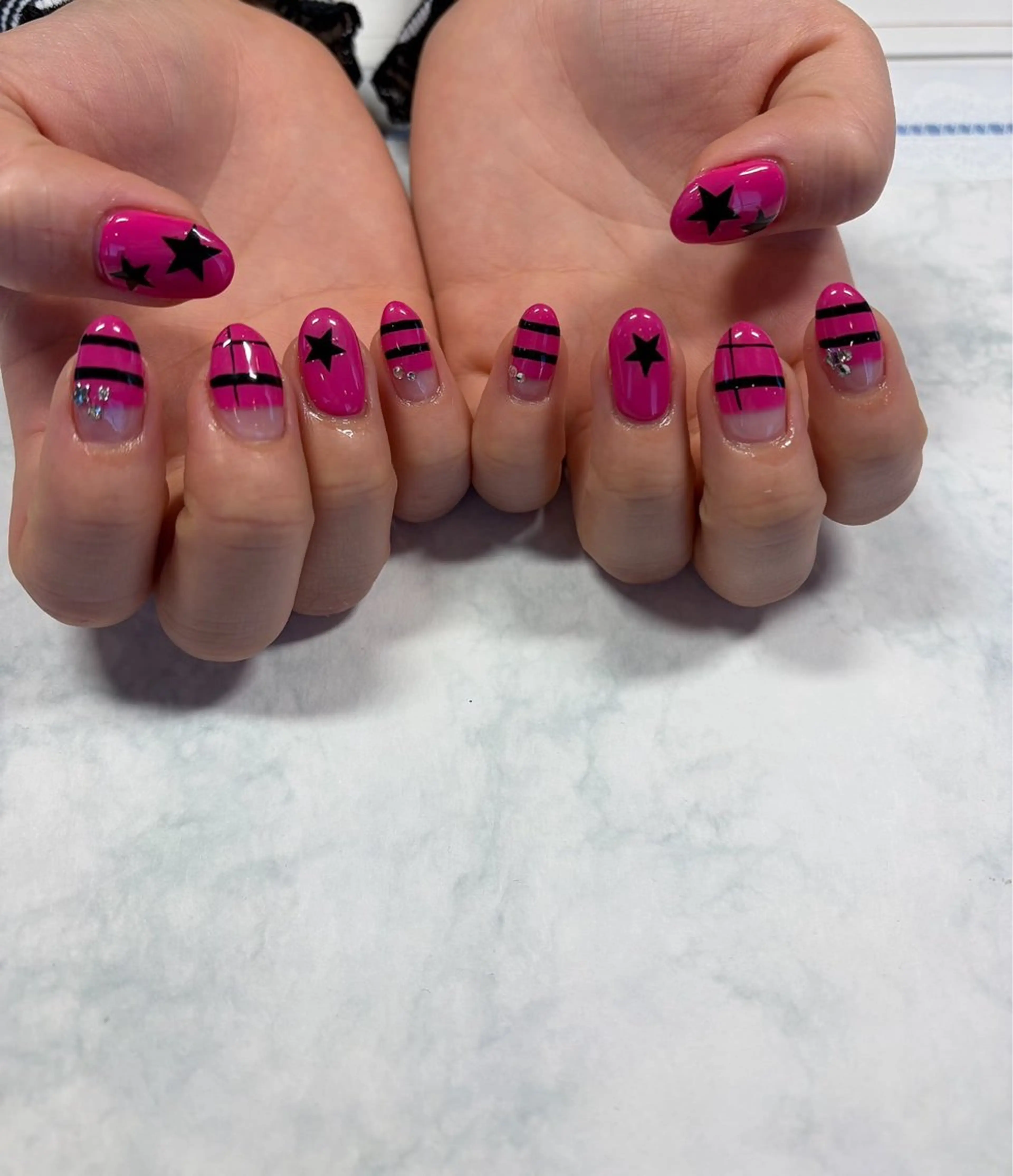 ネイル ハンドネイル colors荻窪所属・colors 荻窪のネイルデザイン