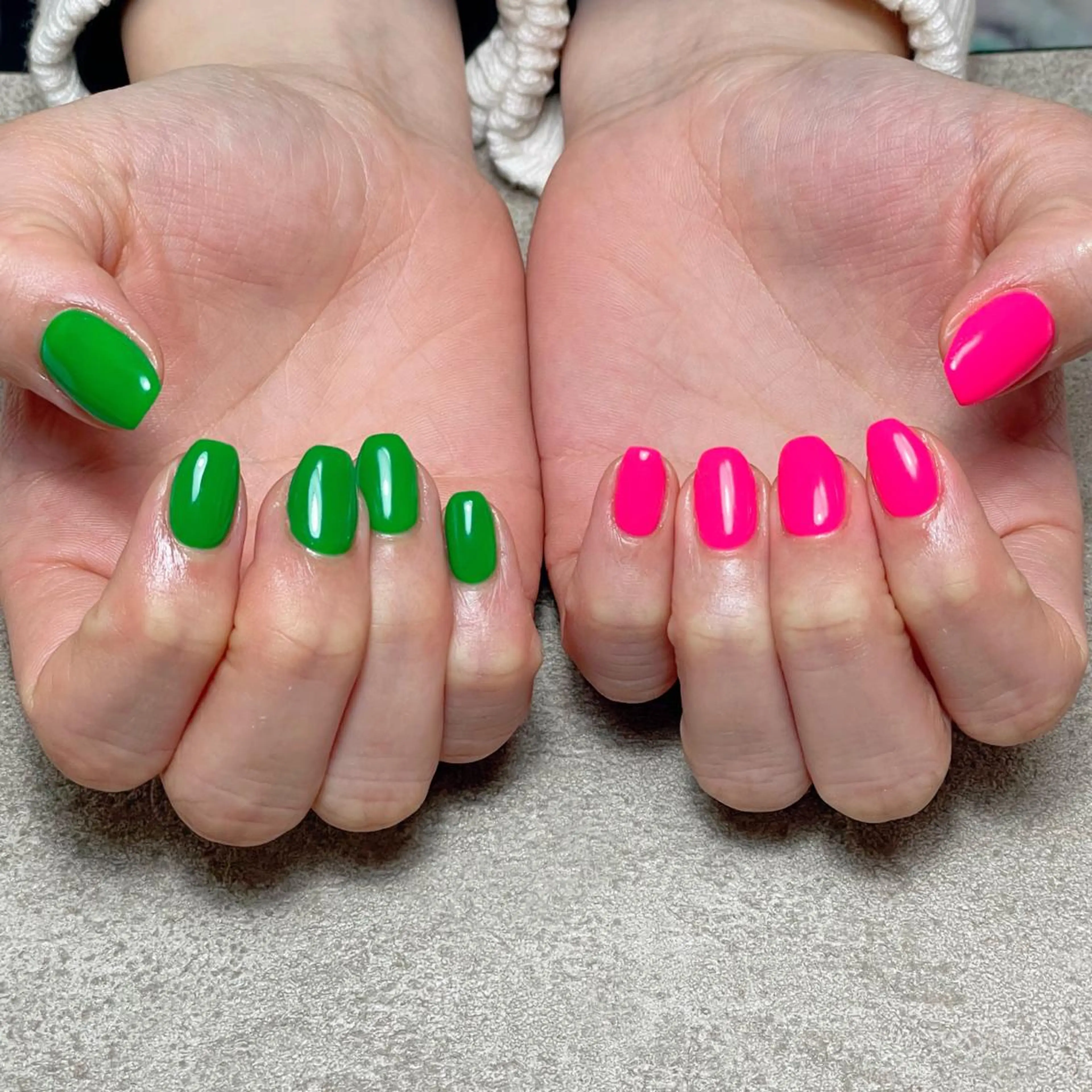 ネイル ハンドネイル nailroom DIASOMNIAのネイルデザイン