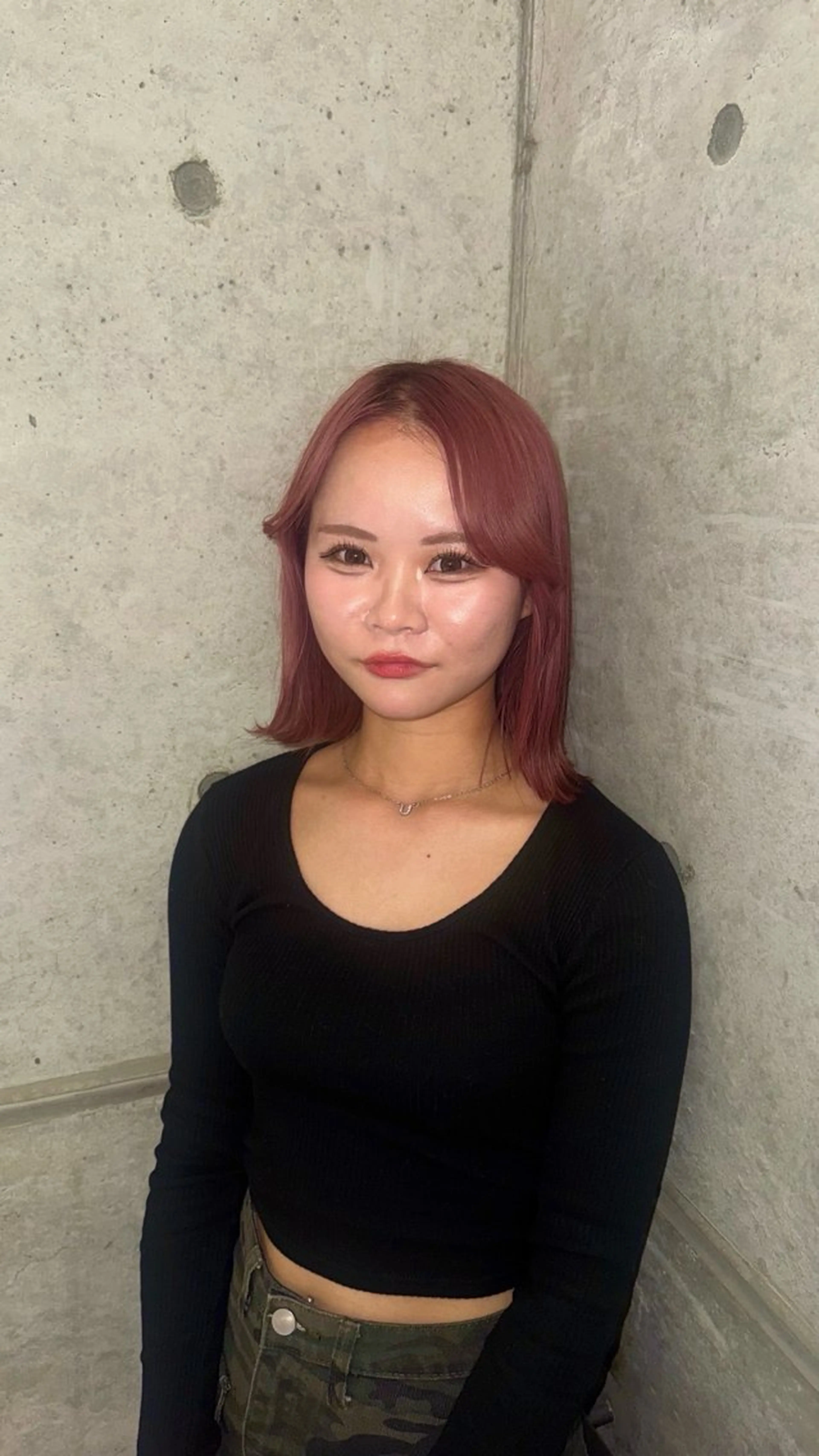 カラー Lond Luna岐阜所属・草野 里奈のヘアスタイル