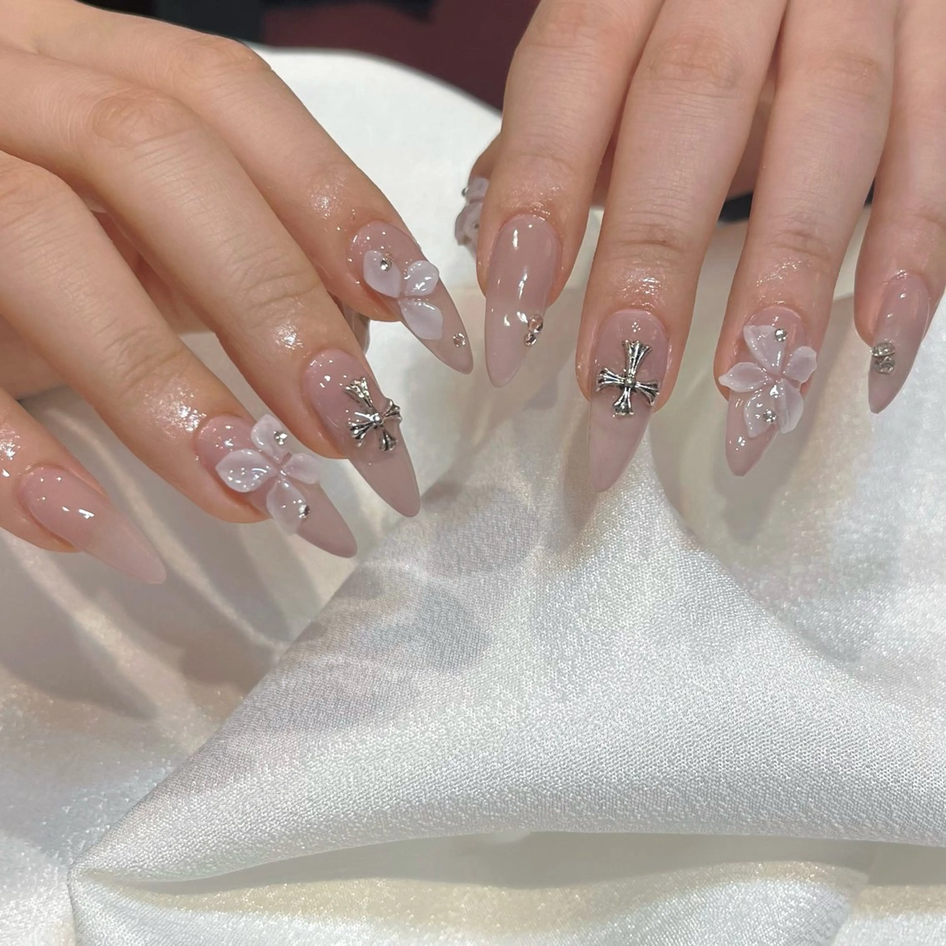 ネイル ハンドネイル unopulir Sayakaのネイルデザイン