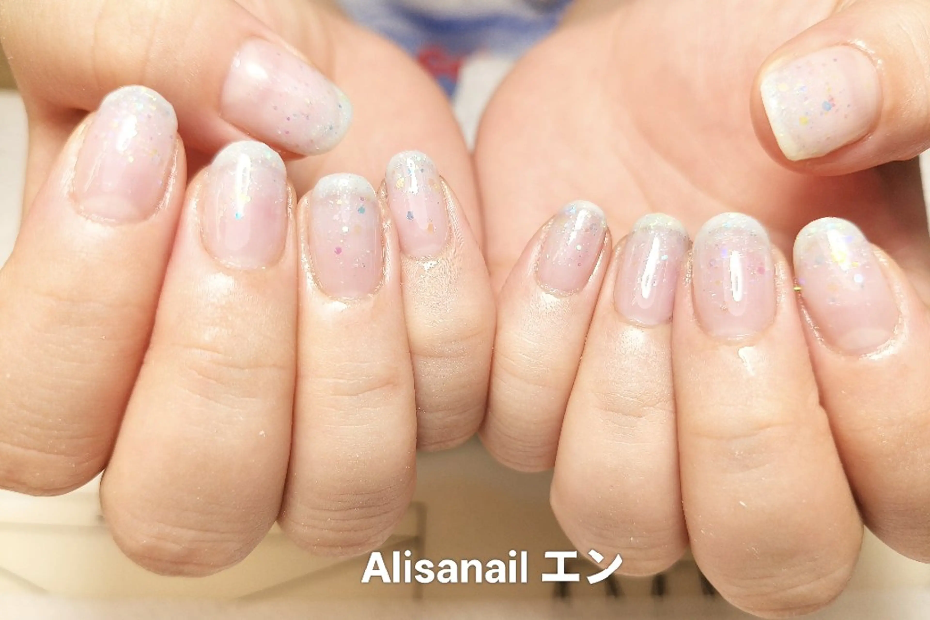 ネイル グラデーション ラメ(グリッター) ラメグラデーション エ ンのネイルデザイン