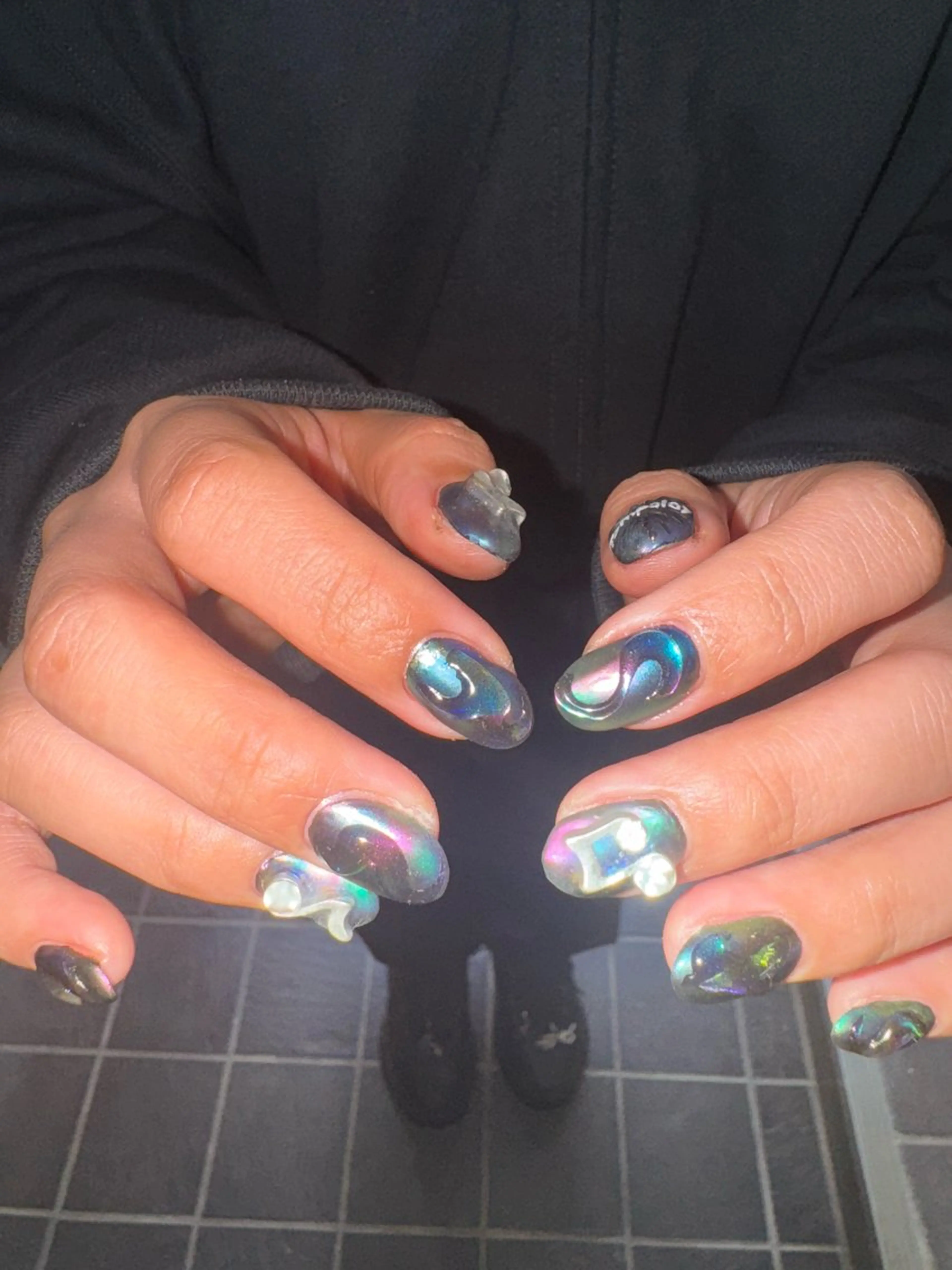 ネイル ハンドネイル フットネイル MITSUKI🪡 海外/個性派/ロングのネイルデザイン