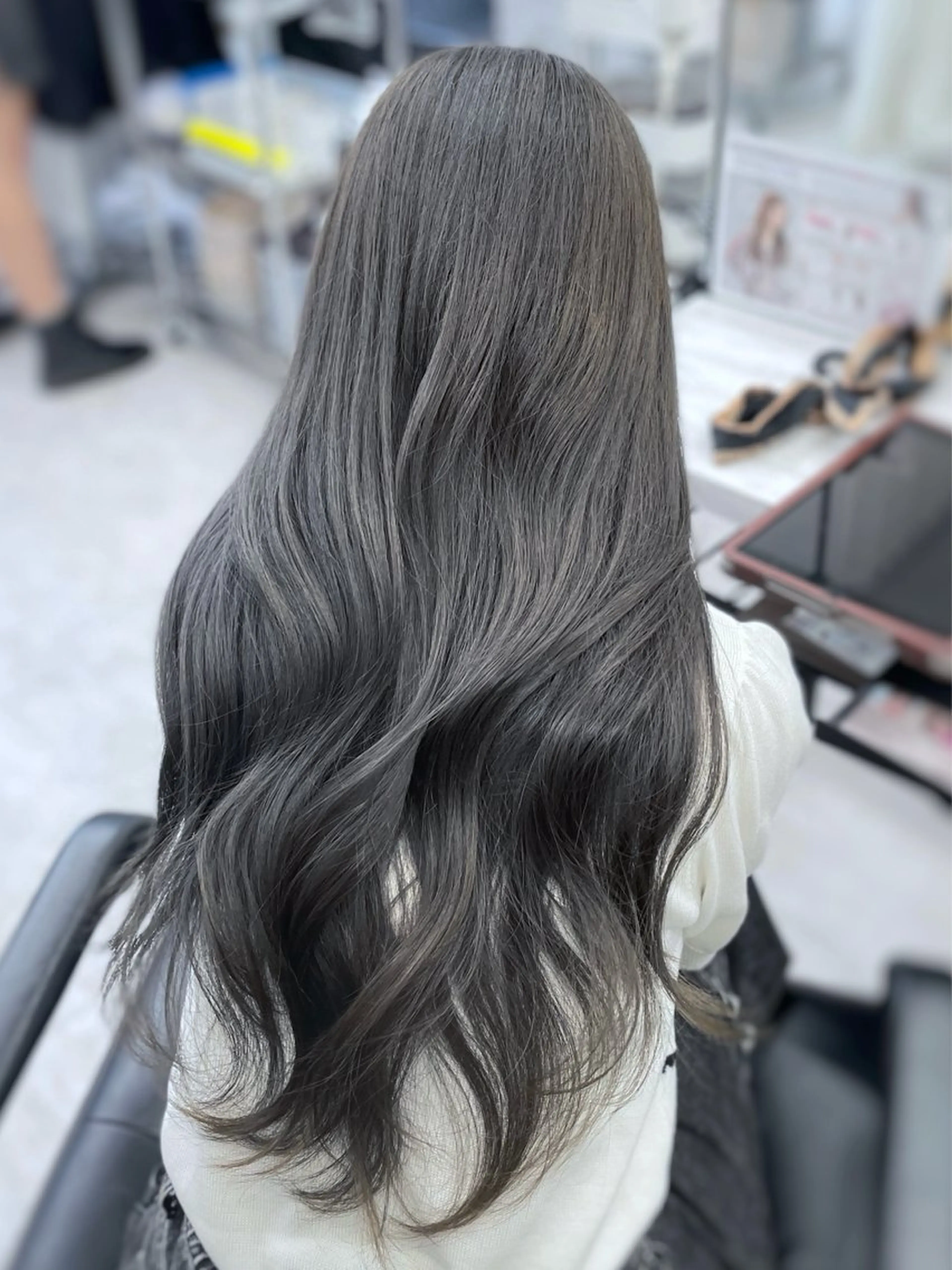 ロング カット ヘアカラー トリートメント 韓国ガーリーヘア🎀 Sayaka🤍のヘアスタイル