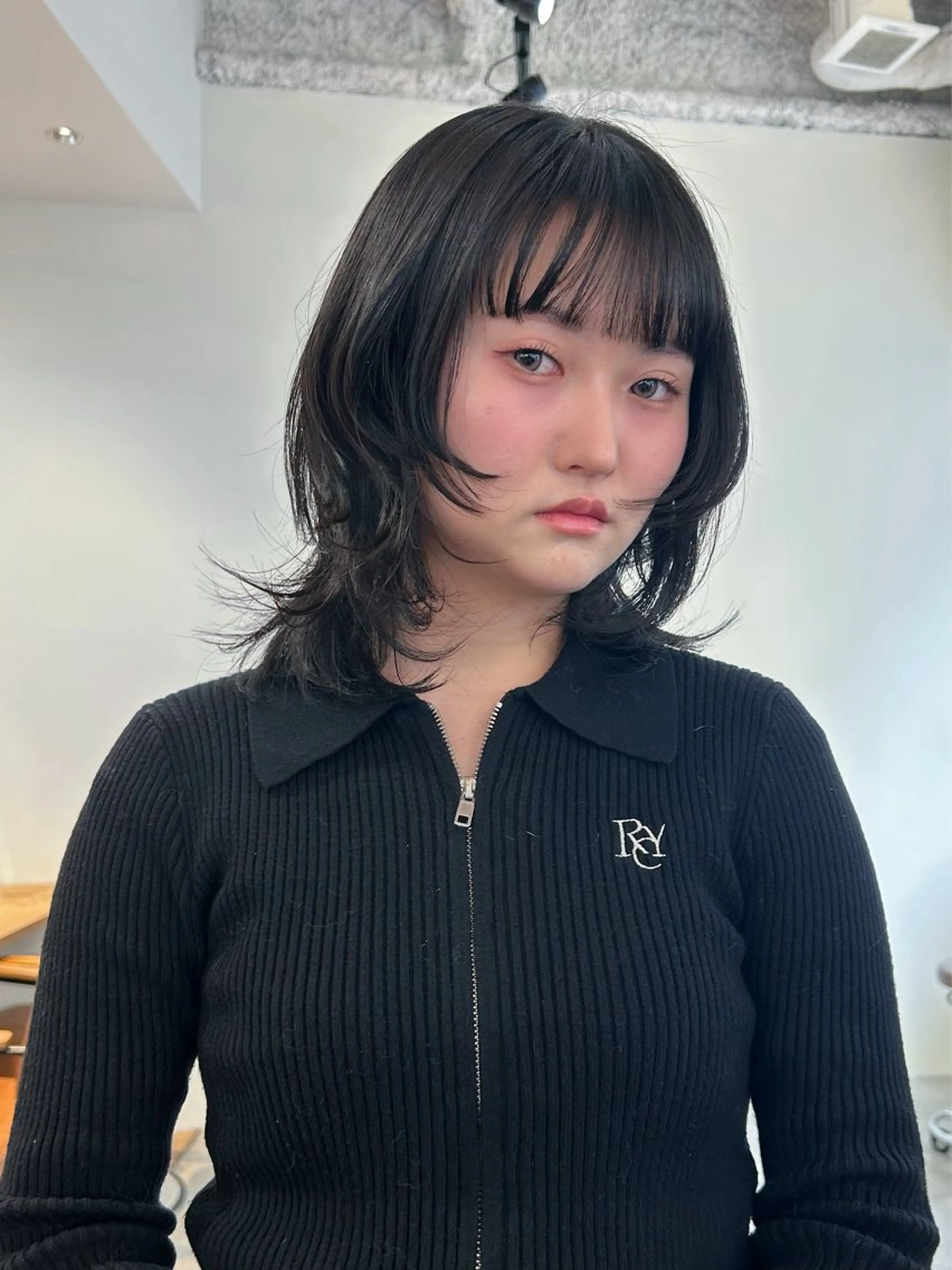 ミディアム くびれヘア ハッシュカット カット ボブ/レイヤー 大阪梅田/きょうかのヘアスタイル