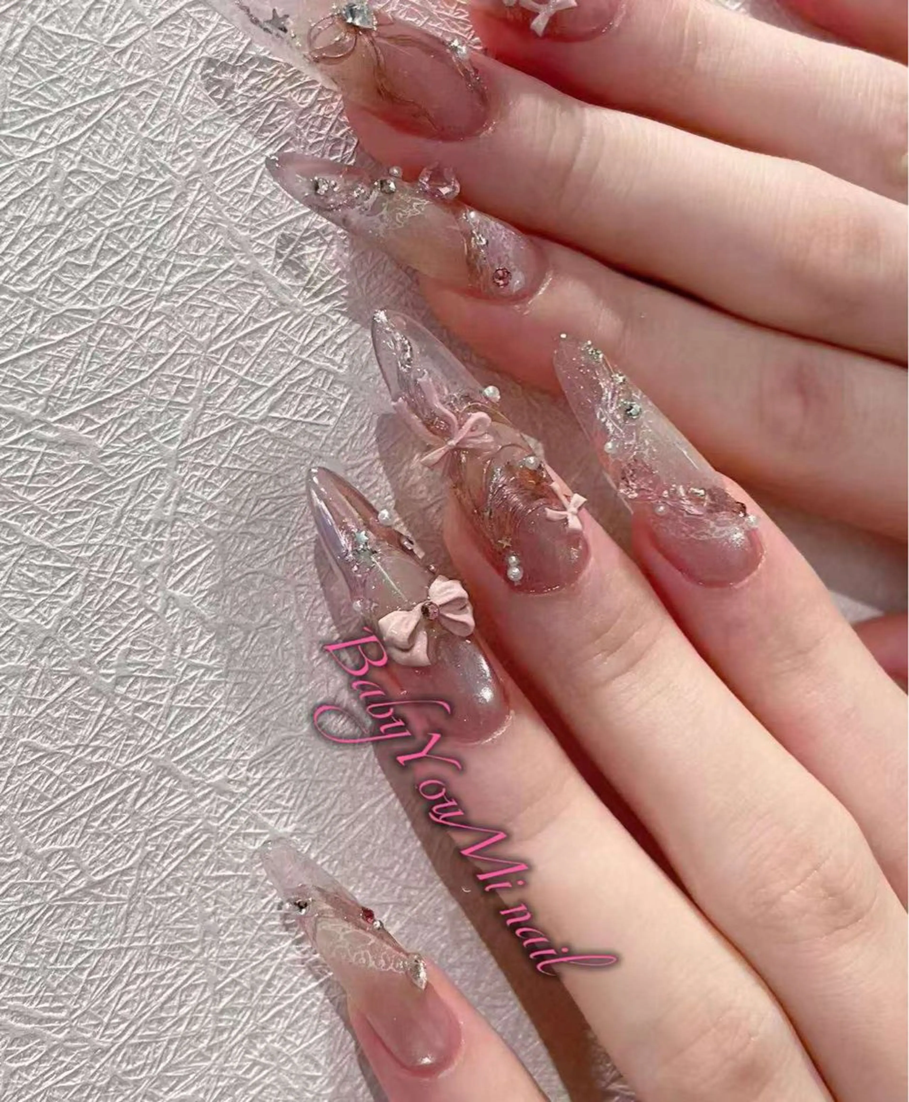 ネイル オーロラネイル フラワーネイル フットネイル フレンチネイル ジェルネイル ハンドネイル 相沢 さやかのネイルデザイン