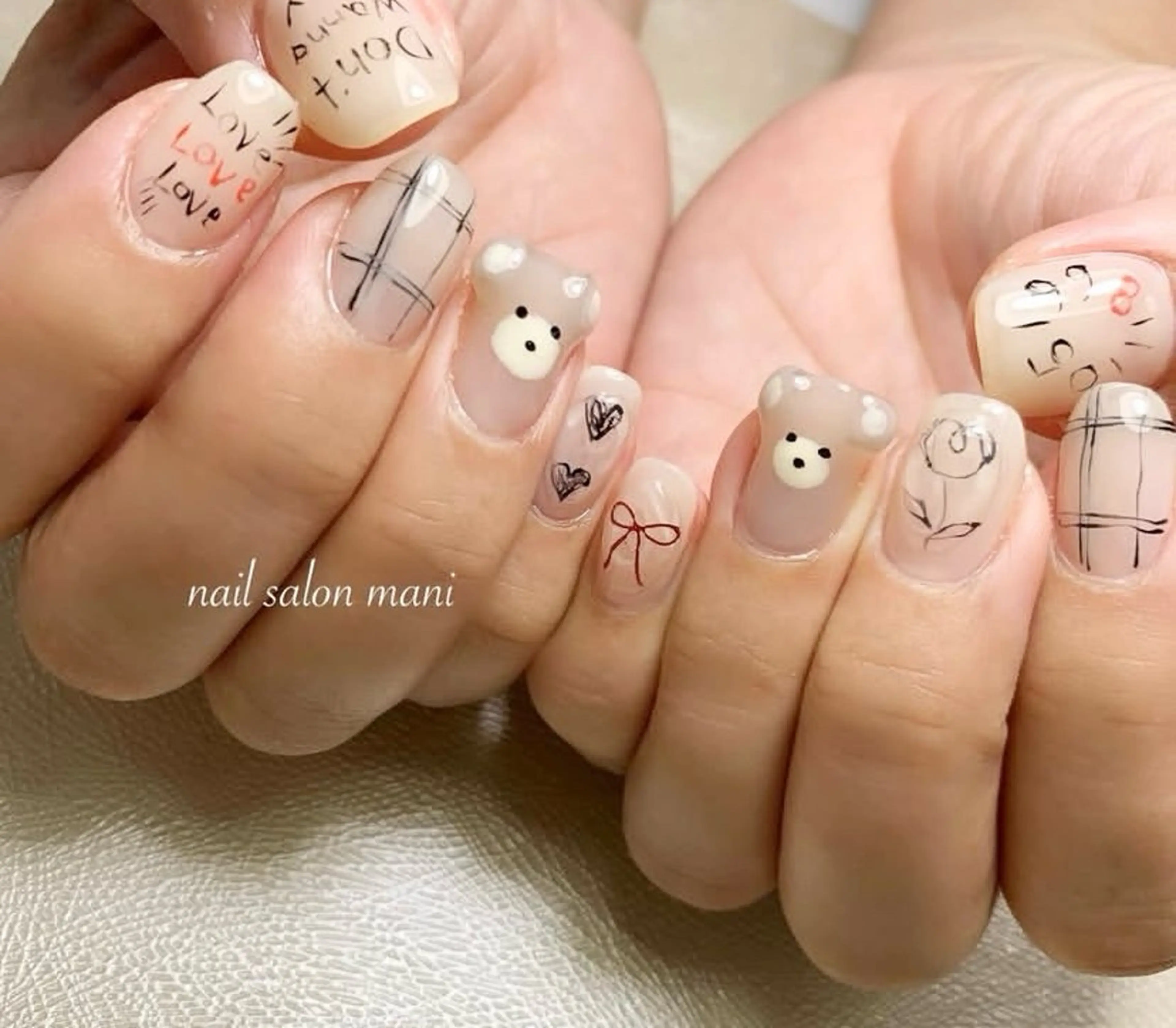 ネイル ハンドネイル 和歌浦ネイルサロン mani(マァニ)のネイルデザイン