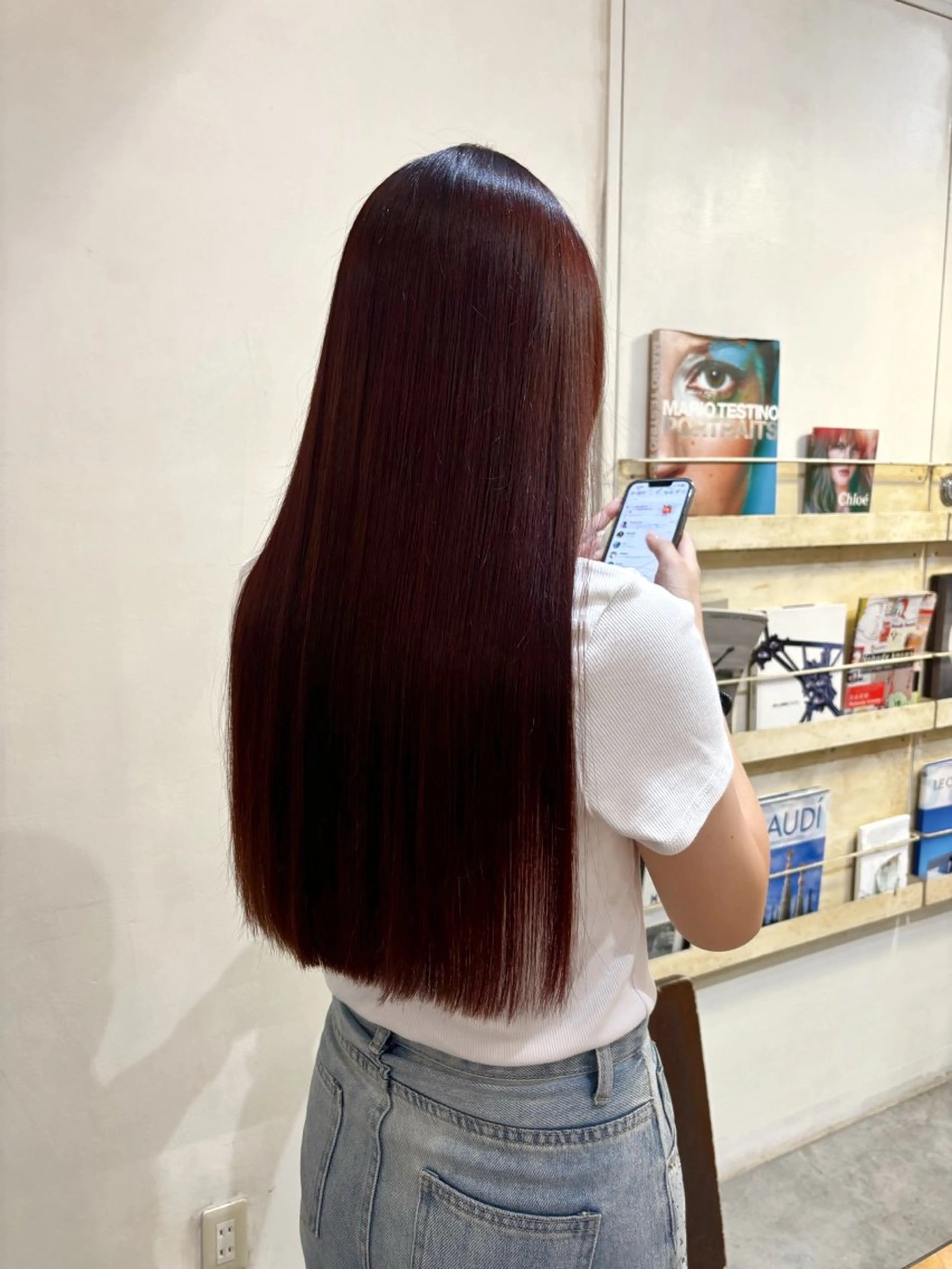 ロング カラー カシス レッドカラー 髪質改善 トリートメント MINX【青山店】所属・asuka/似合わせ /レイヤー/暖色のヘアスタイル