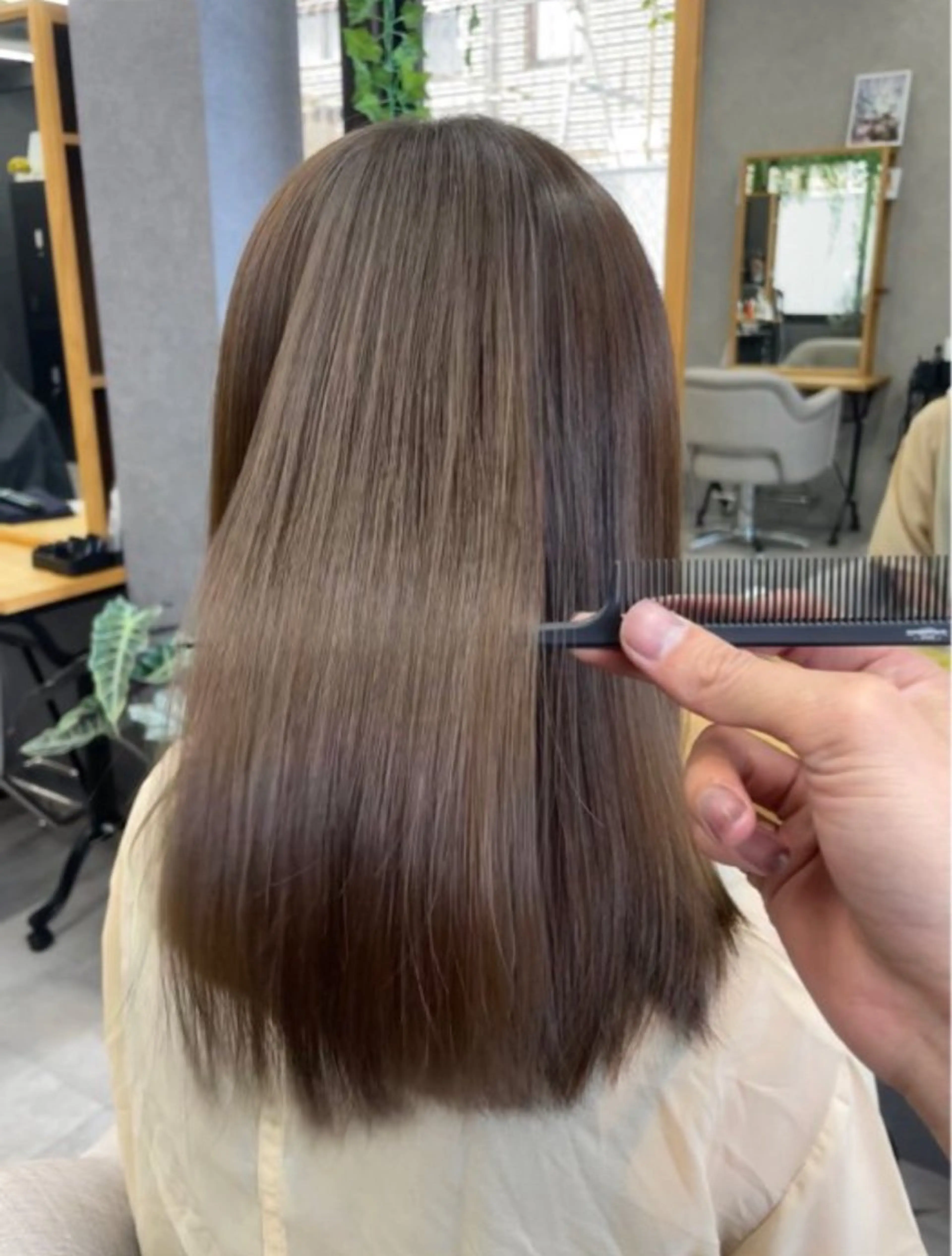 ミディアム カラー FRAME spa&hair room博多店【フレーム】所属・髪質改善｜顔周り｜博 多｜川上智也のヘアスタイル