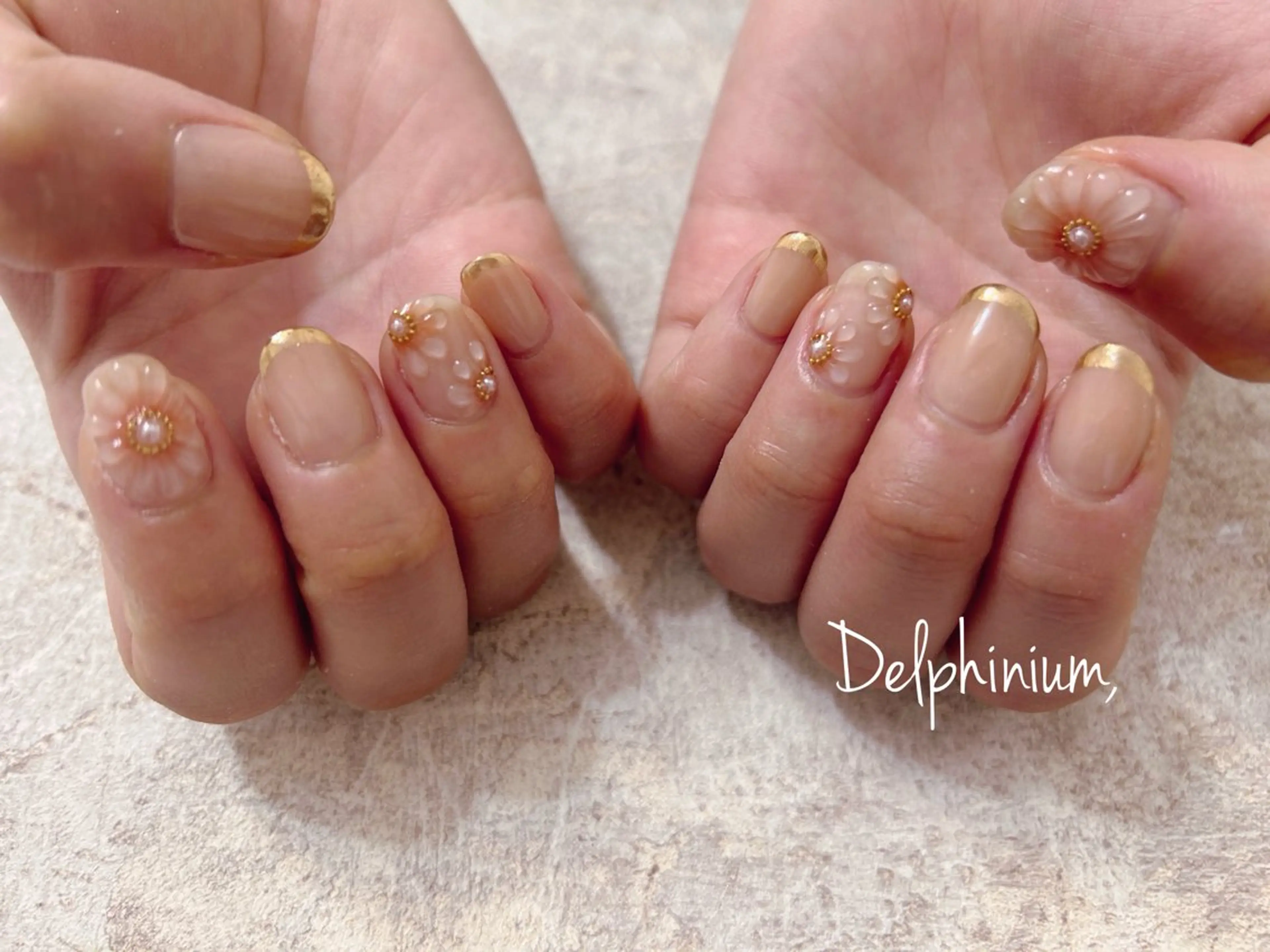 ネイル アートネイル ハンドネイル 岡本 友恵のネイルデザイン