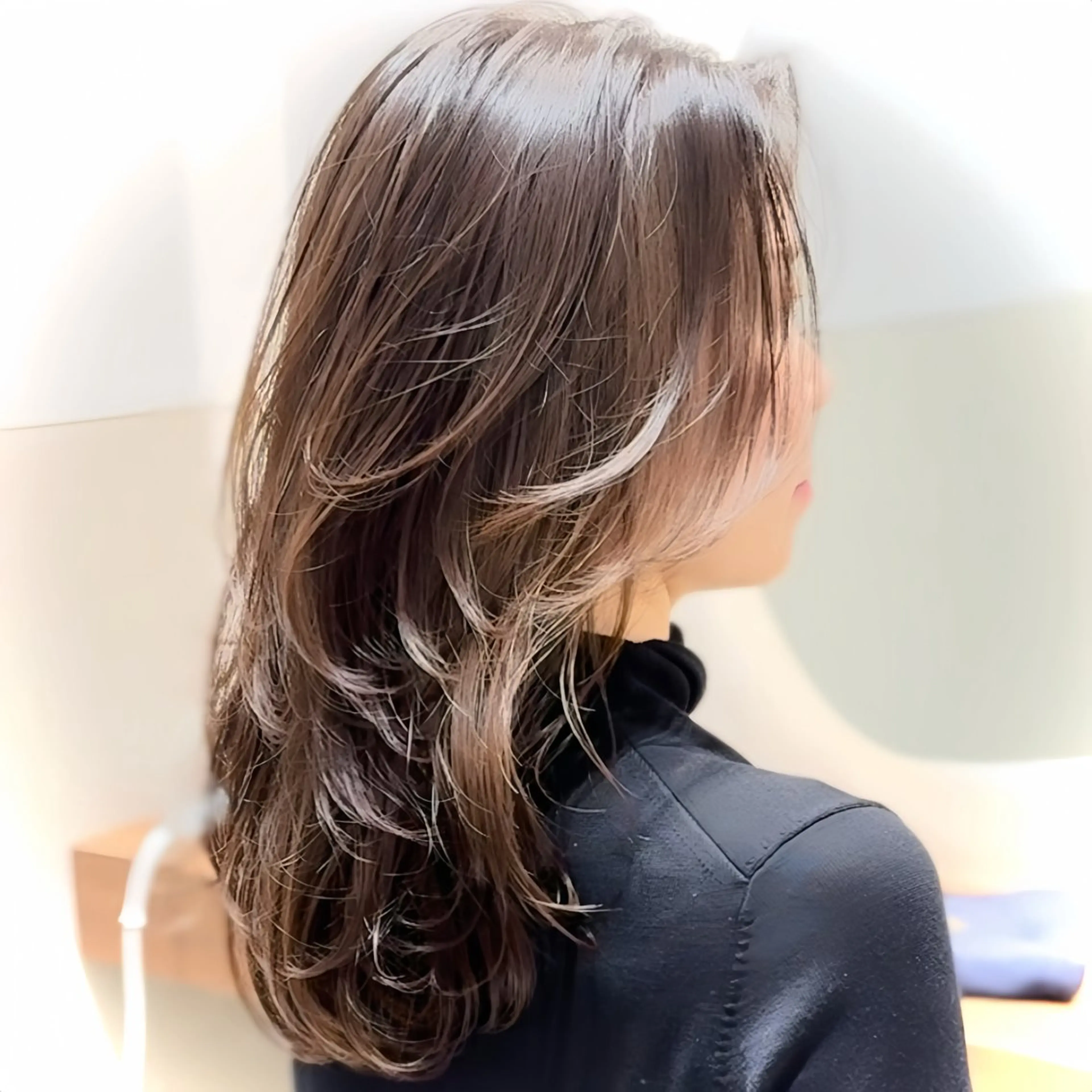 セミロング レイヤーカット 縮毛矯正 カット トリートメント SALOWIN 銀座Ray Ⅱ所属・縮毛矯正/レイヤー MUNEYOSHIのヘアスタイル