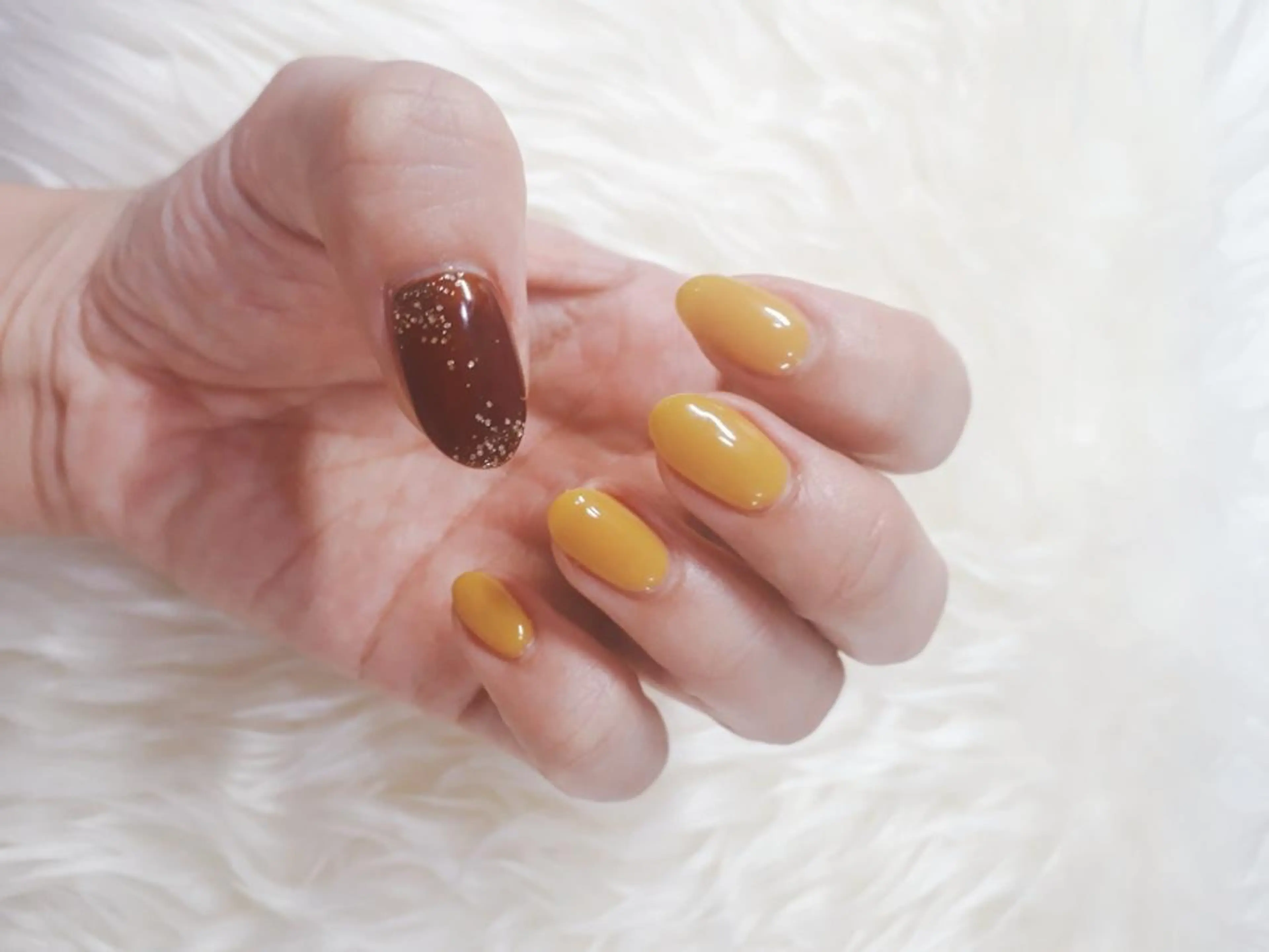 ネイル ワンカラーネイル ハンドネイル Nail&eye Belire 新宿のネイルデザイン