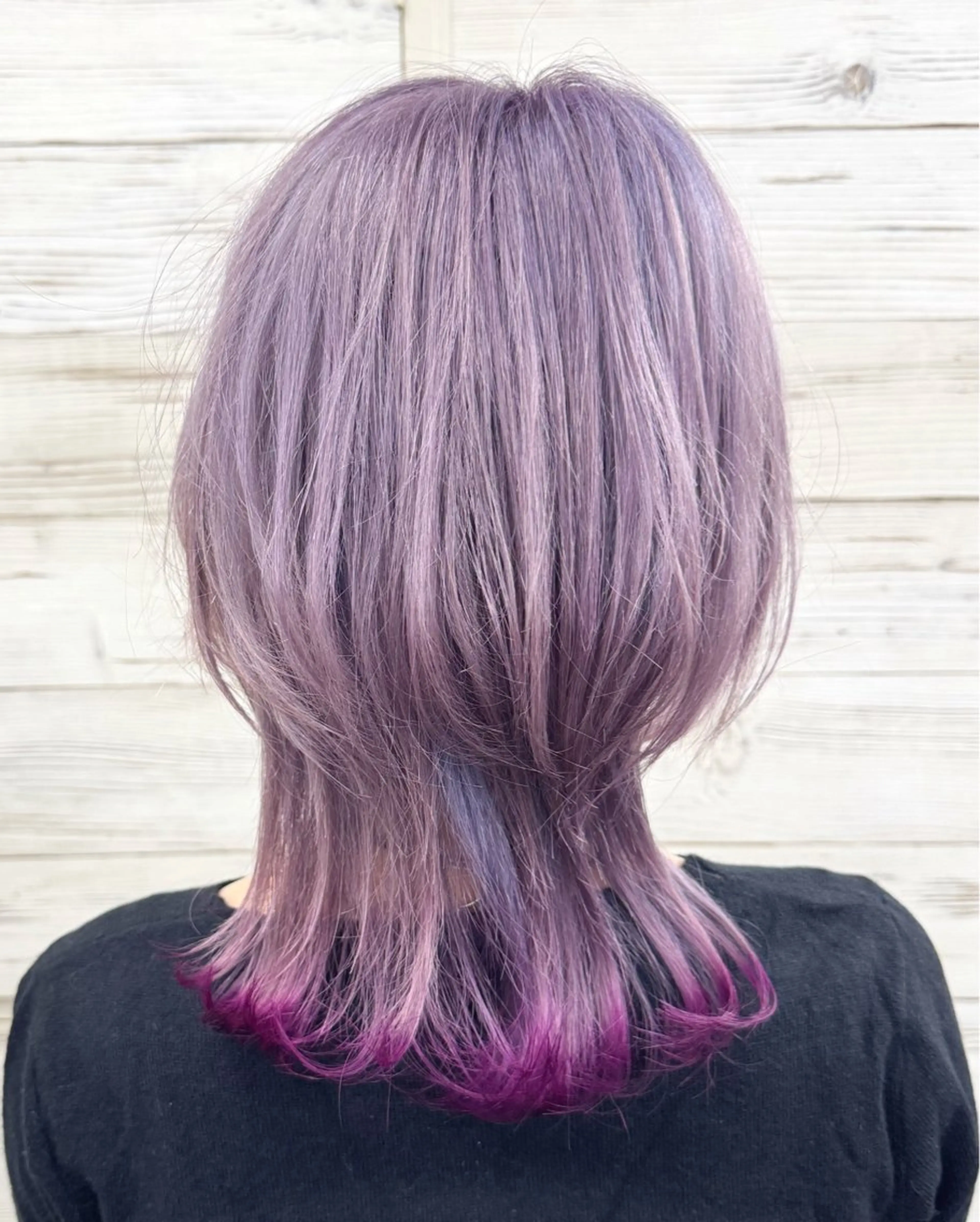 ミディアム カラー ヘアアレンジ ブリーチ ウルフカット カット 枝毛カット＆髪質改善 満足NO.1岡しゃんのヘアスタイル