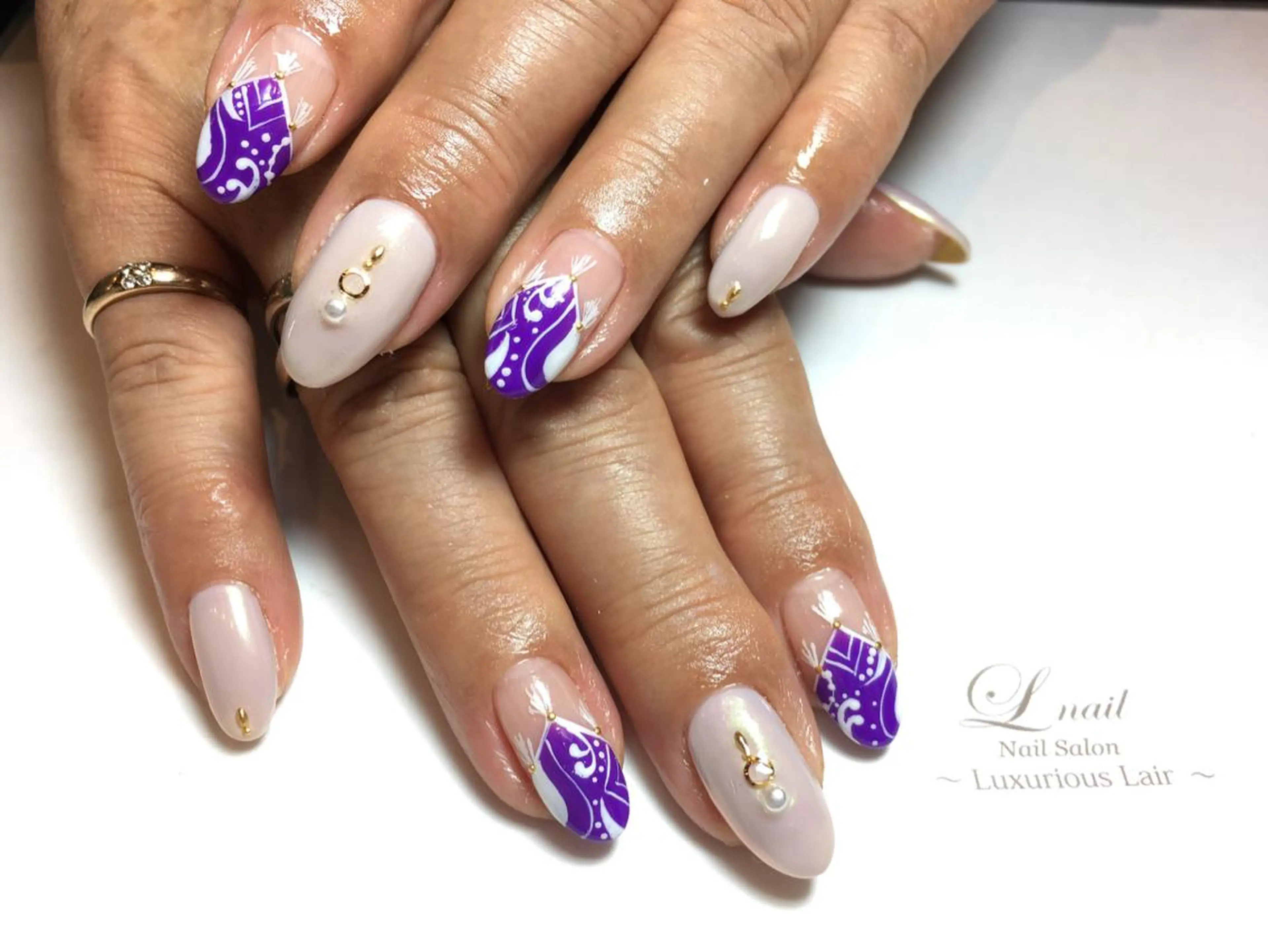 ネイル Li'leaNail AINAのネイルデザイン