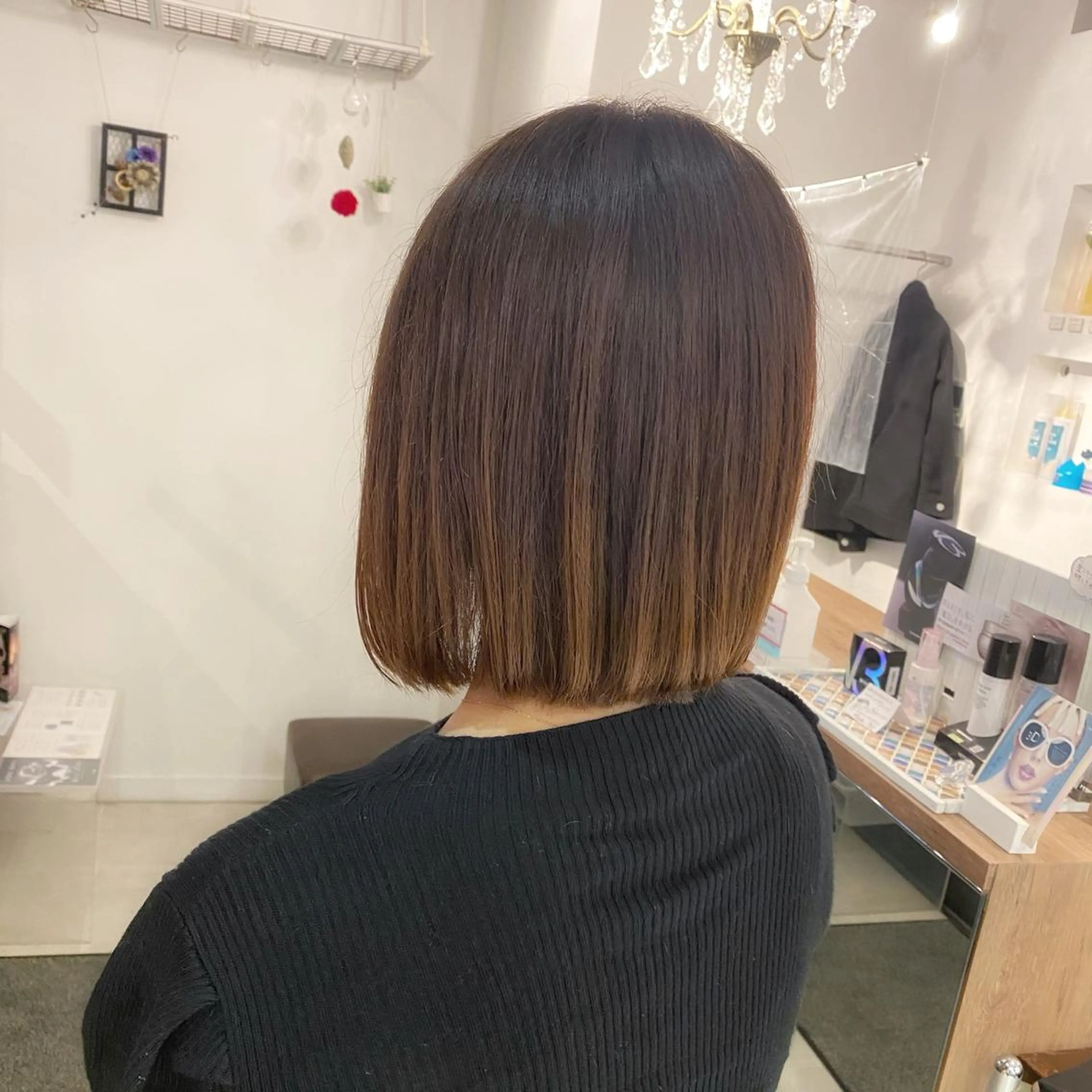 ミディアム ボブ 髪質改善 トリートメント 酸熱トリートメント SALOWIN 池袋Suite店所属・髪質改善特化 安東駿介のヘアスタイル