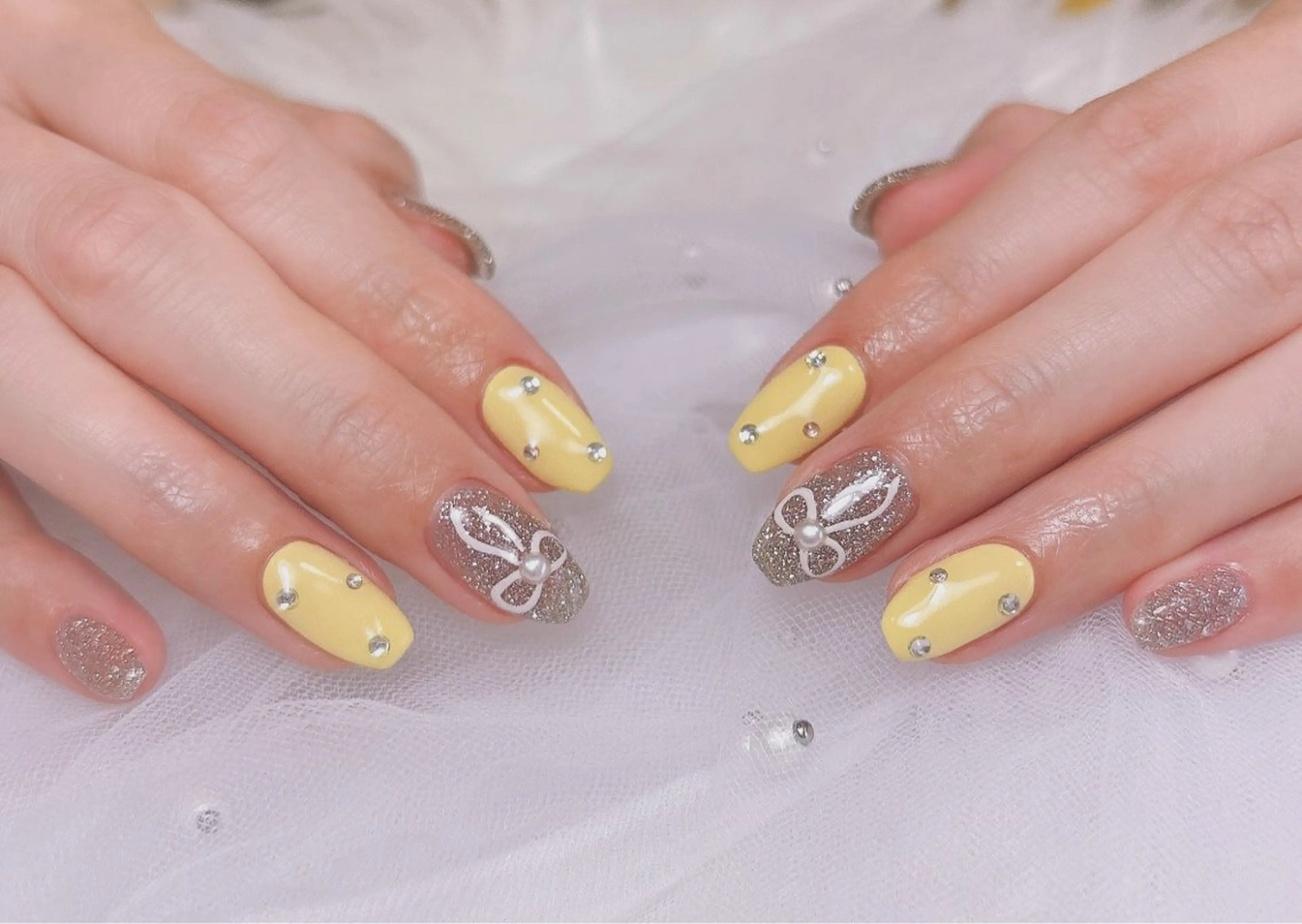 ミディアム Nail Salon Rinosh所属・Rinosh Haruのネイルデザイン