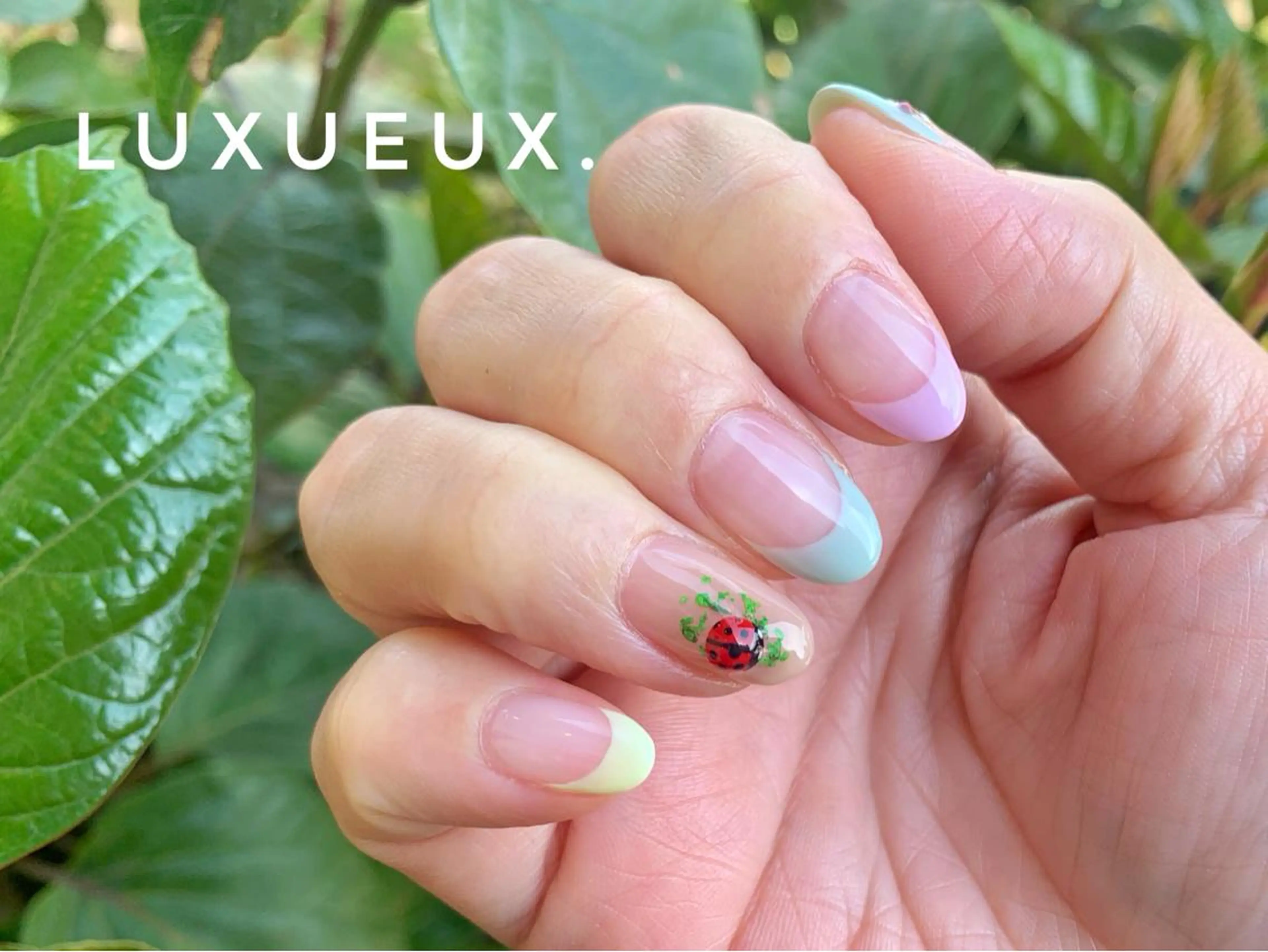 ネイル LUXUEUX春日店所属・LUXUEUX春日店 (ルクソー)のネイルデザイン