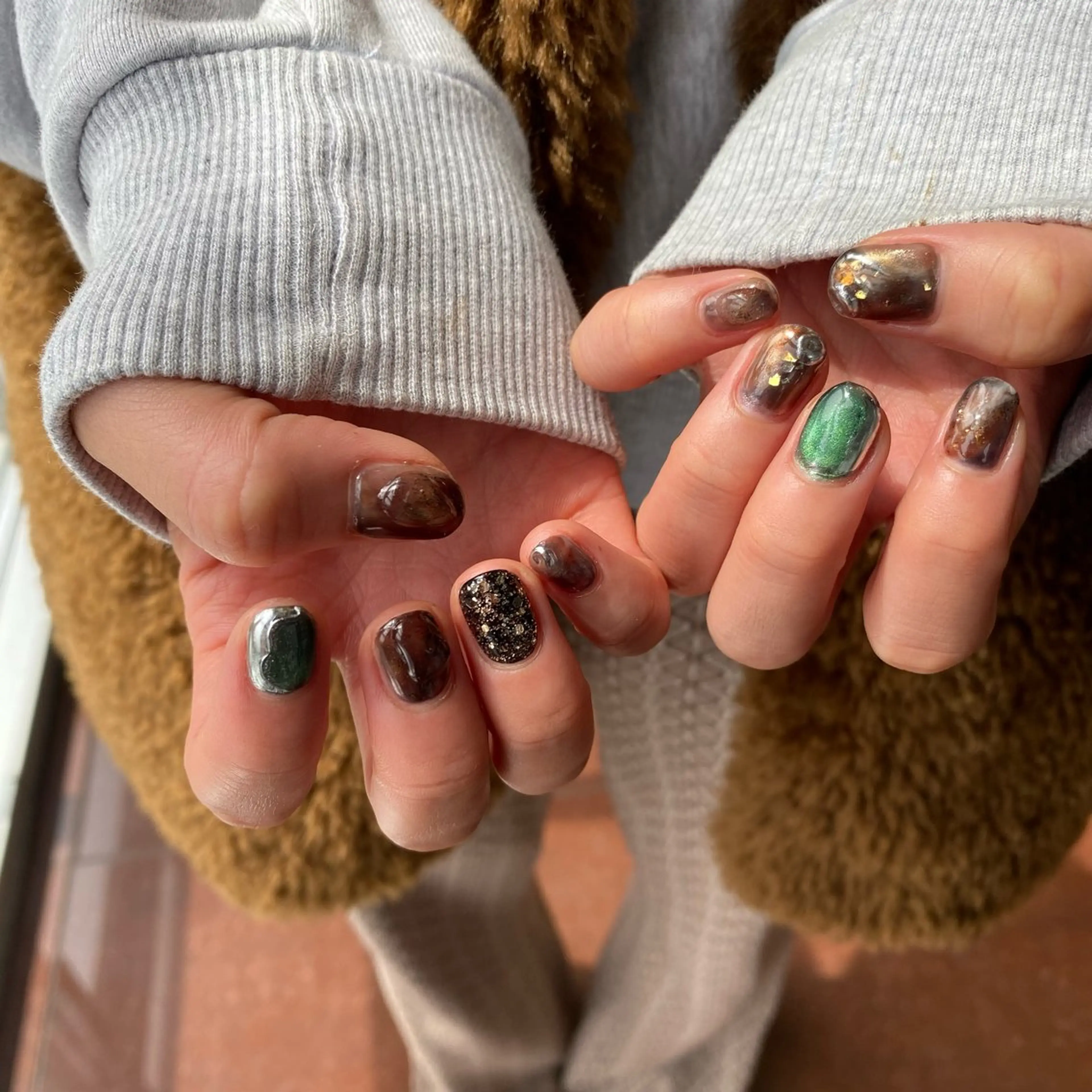 ネイル フットネイル フレンチネイル ジェルネイル グラデーション マグネットネイル ハンドネイル ヘアー.ネイル二刀流 misa🫧のヘアスタイル