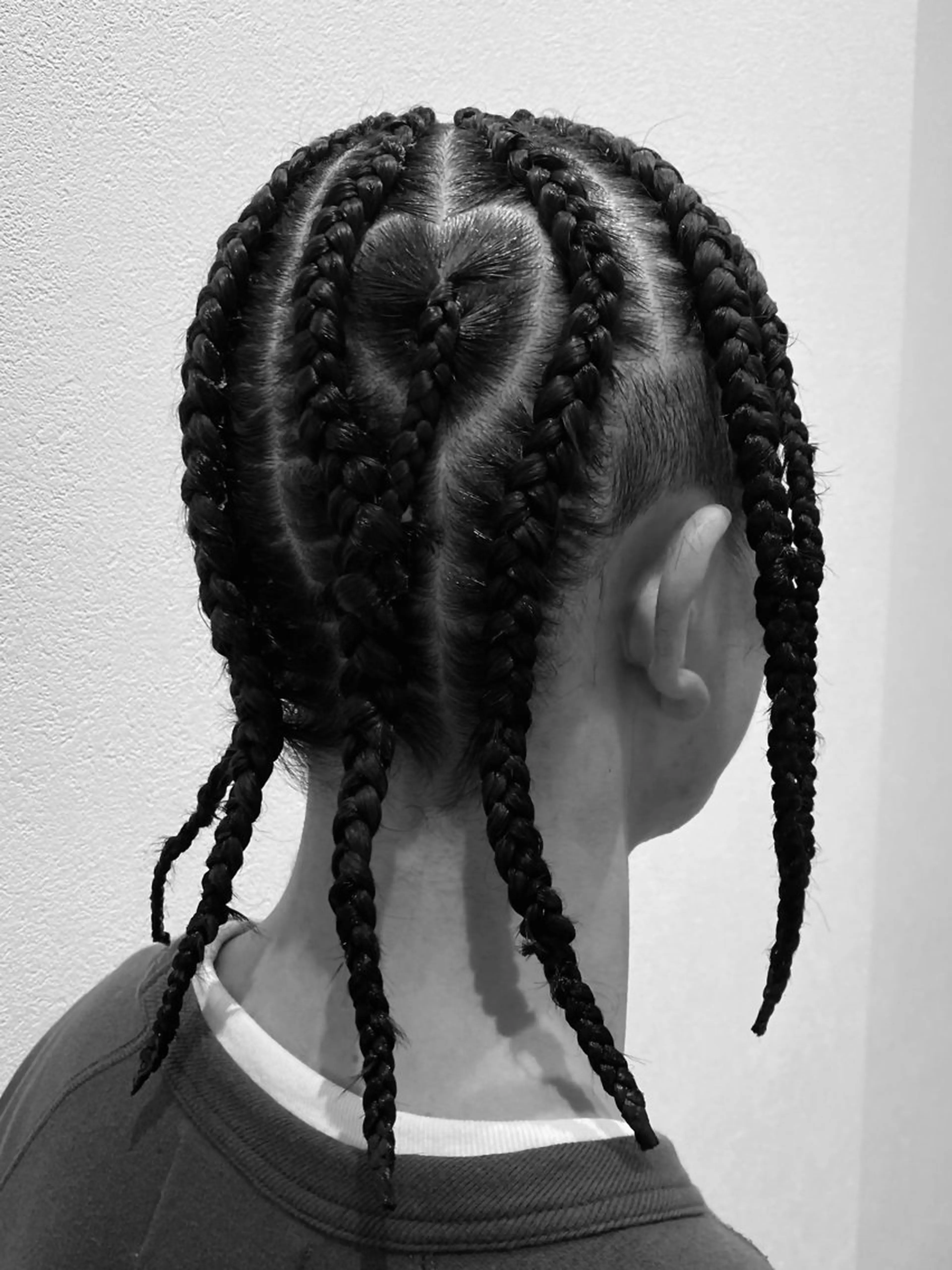 ミディアム ヘアアレンジ メンズ エクステ ヘアセット Repos by moi所属・RINA/特殊ヘア/ 高発色ワンカラーのヘアスタイル