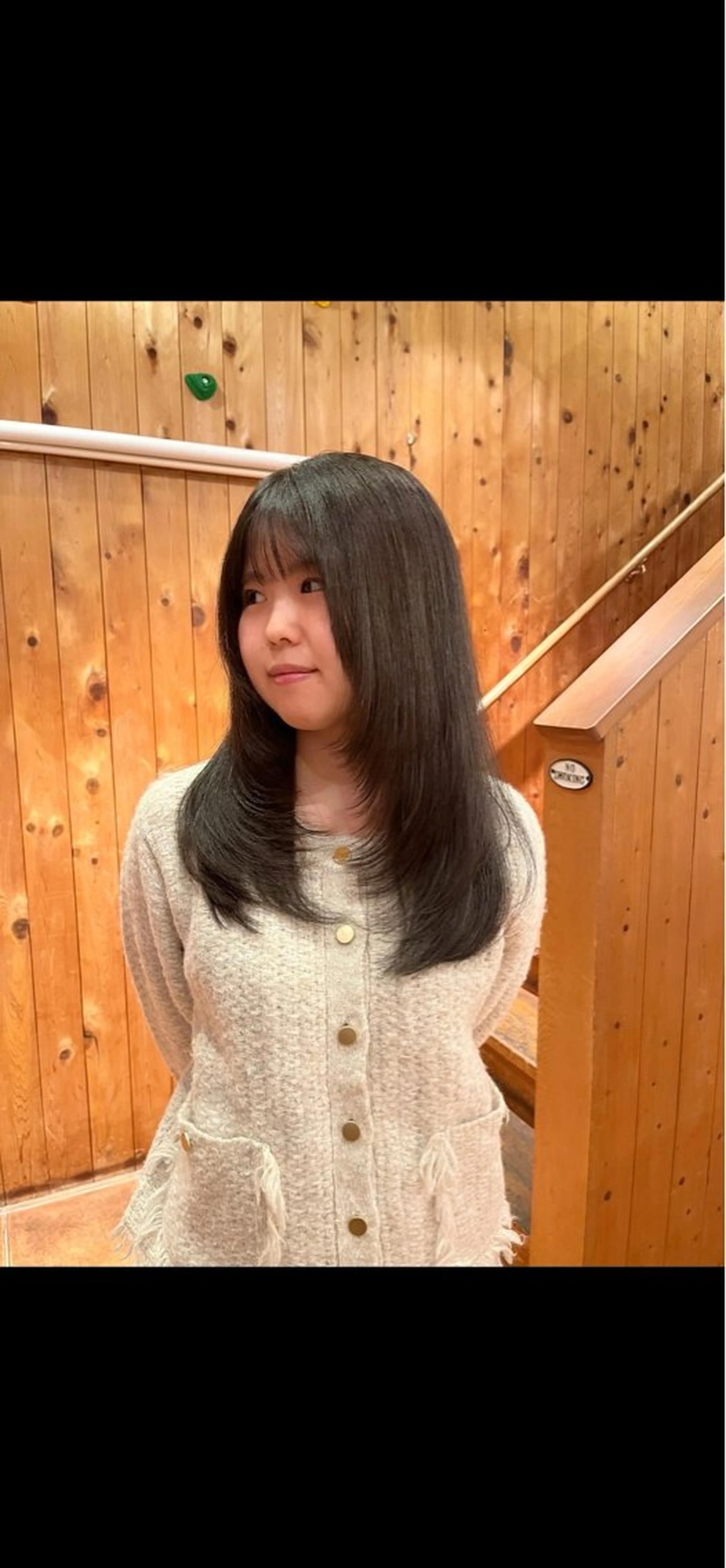 セミロング カット 谷澤 貫太のヘアスタイル