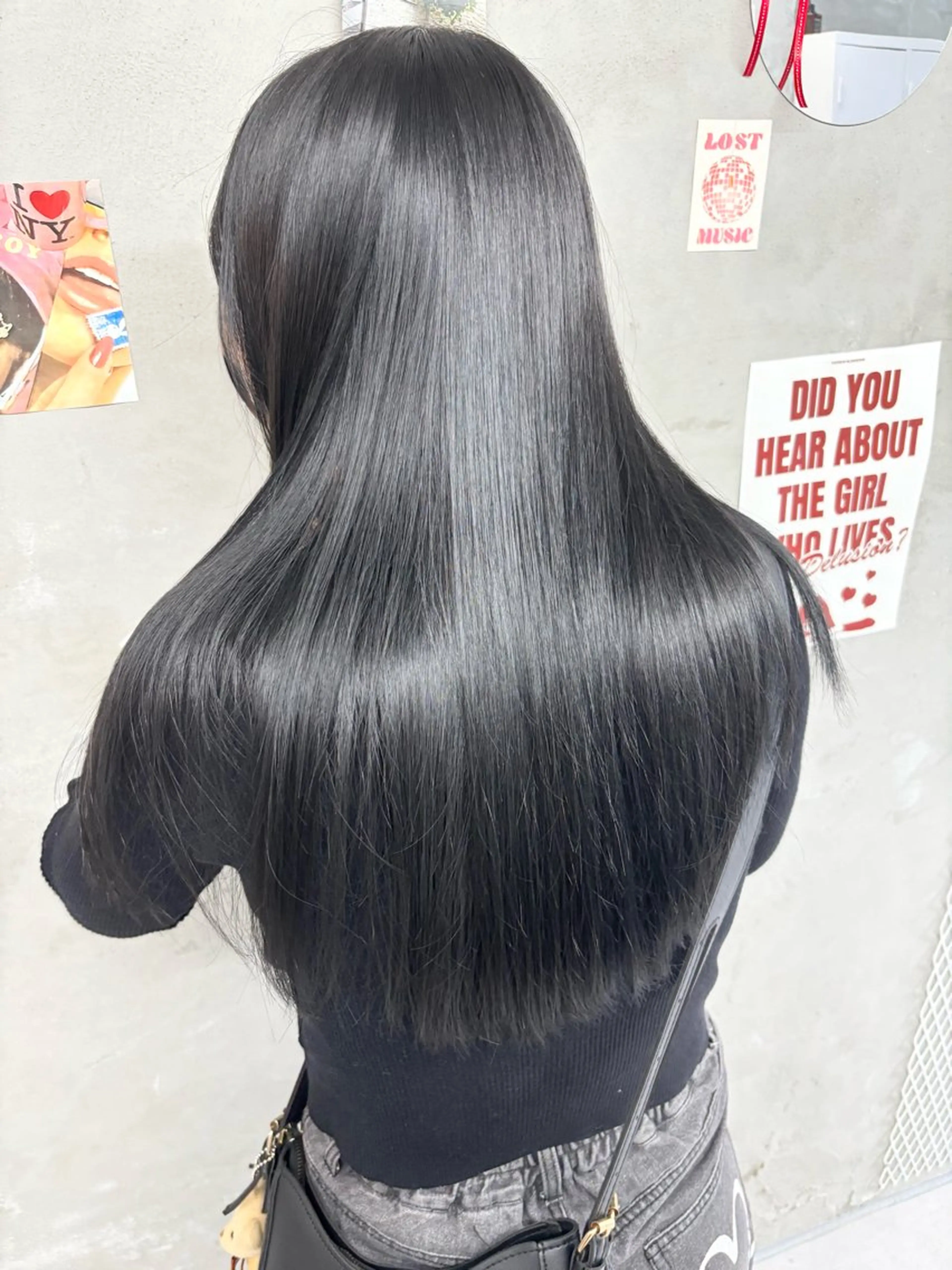 ロング カラー 黒髪 髪質改善 トリートメント door white hideのヘアスタイル