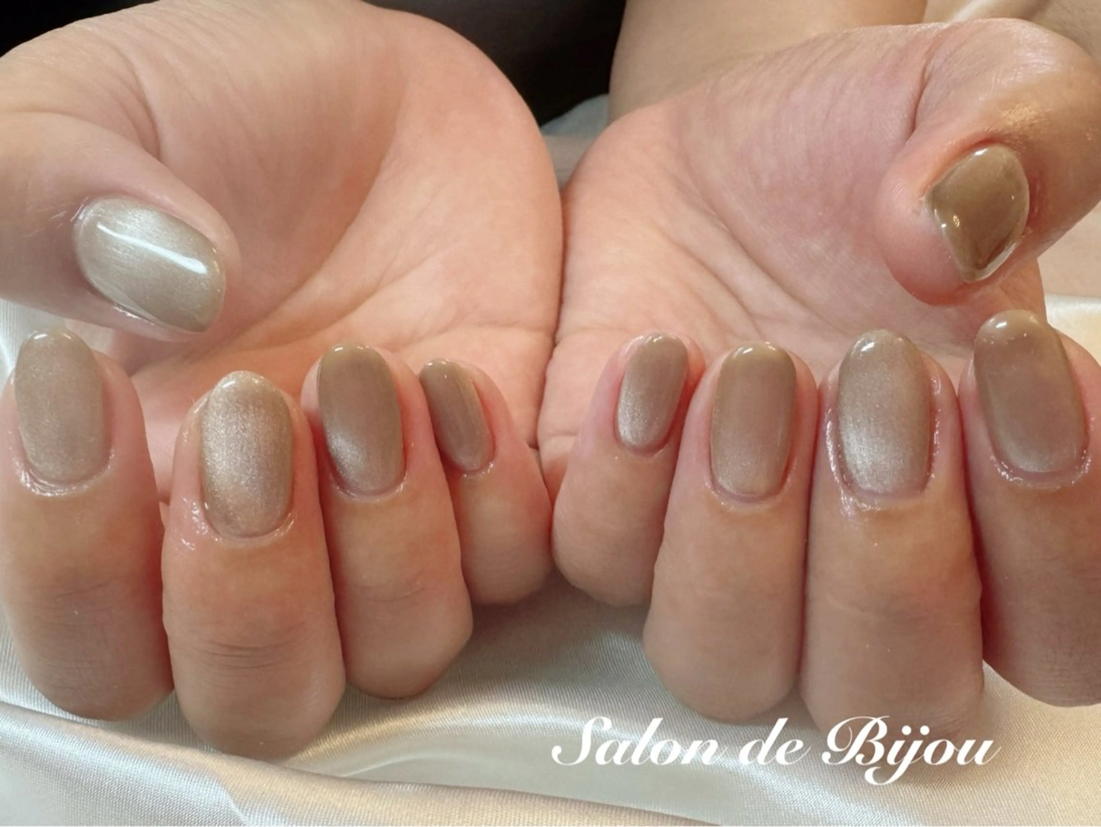 ネイル マグネットネイル Salon  de Bijou所属・格谷 和歩の眉毛・アイブロウイメージ