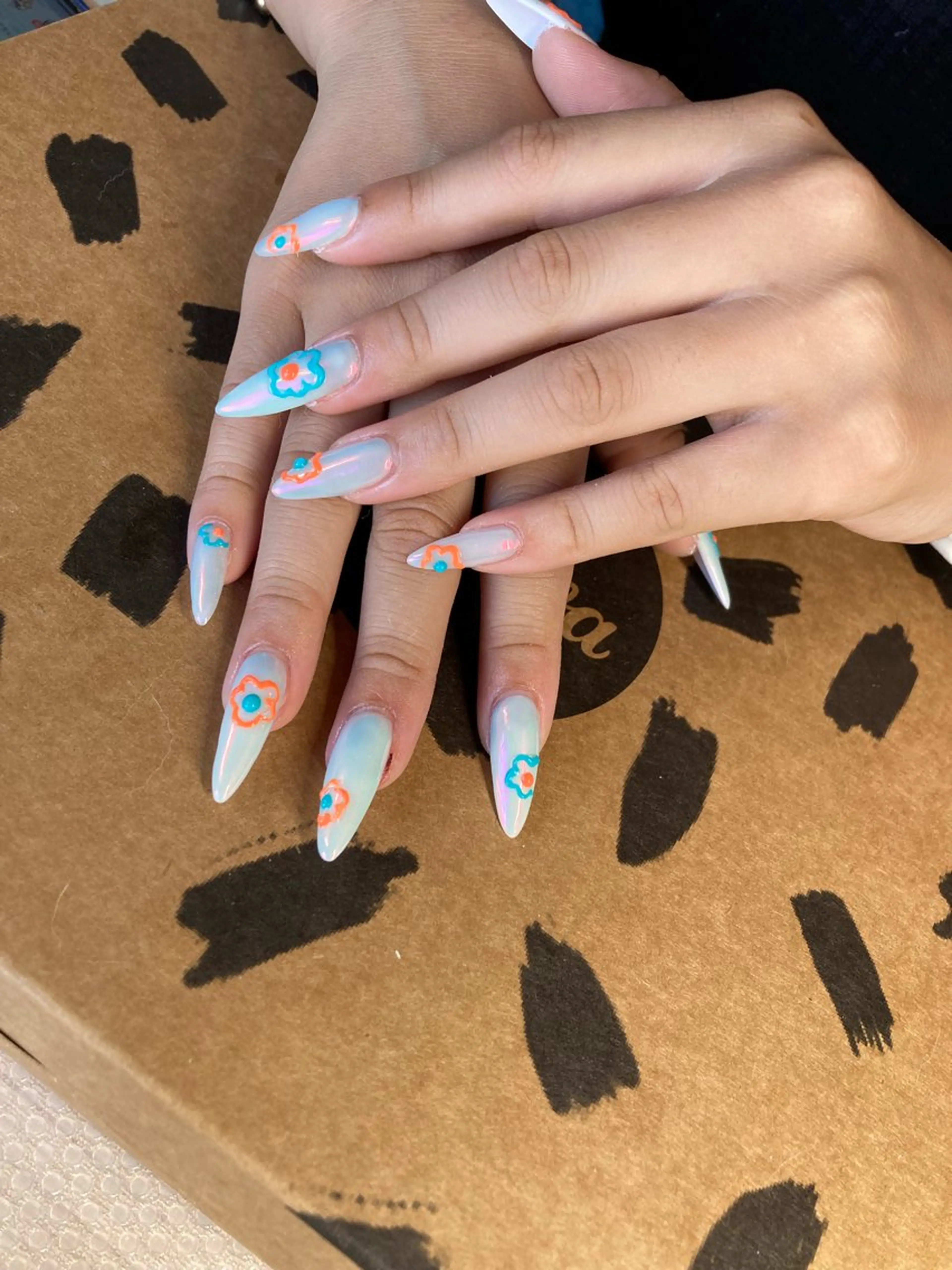 ネイル nail  salon Kojima所属・古島 里彩のネイルデザイン