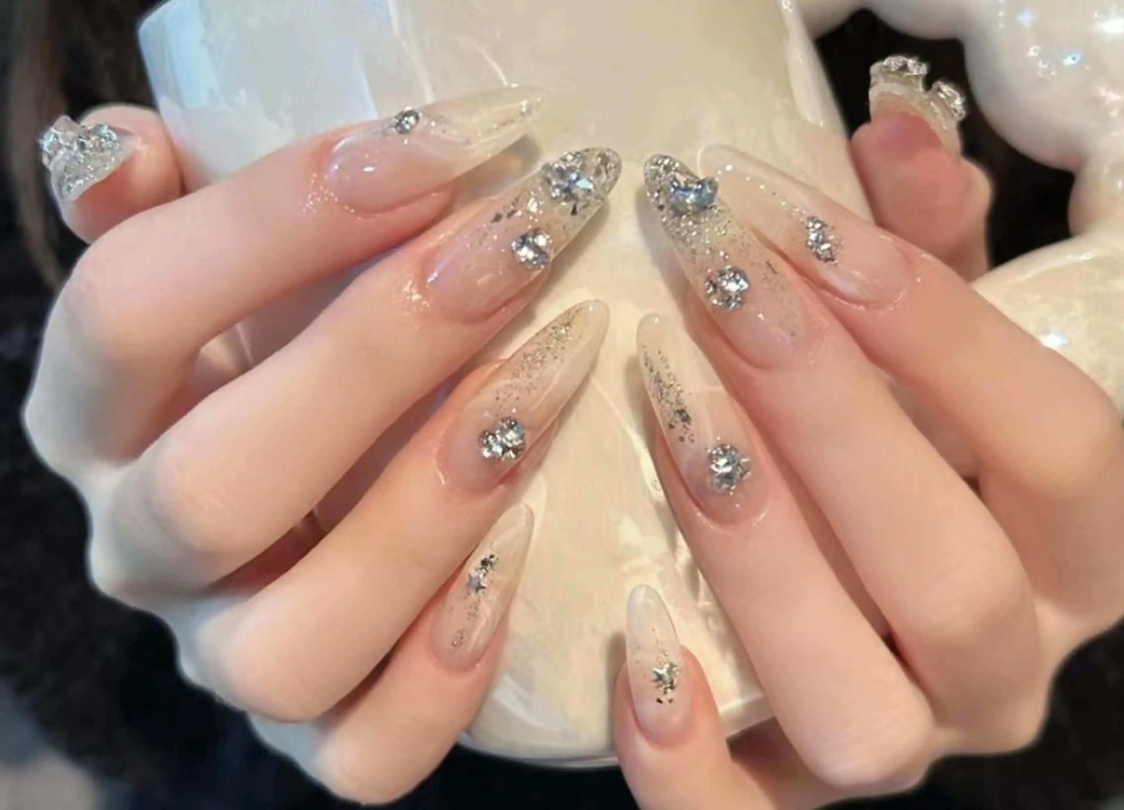 ネイル VIVIAN リサのネイルデザイン