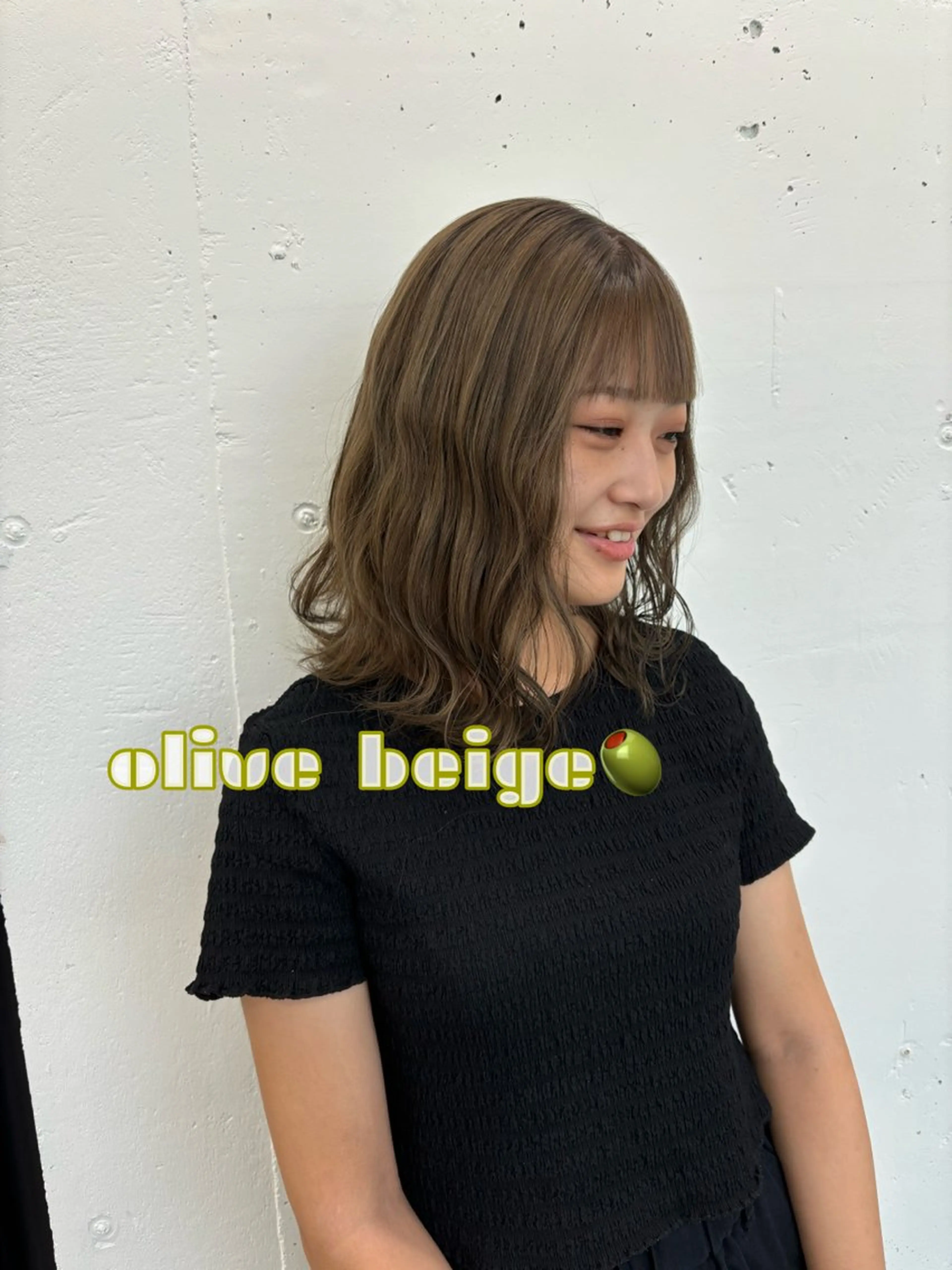 ミディアム カラー ベージュカラー 透明感カラー オリーブベージュ ヘアカラー 🫧‪Ameri🫧 JILLSTUDIOのヘアスタイル