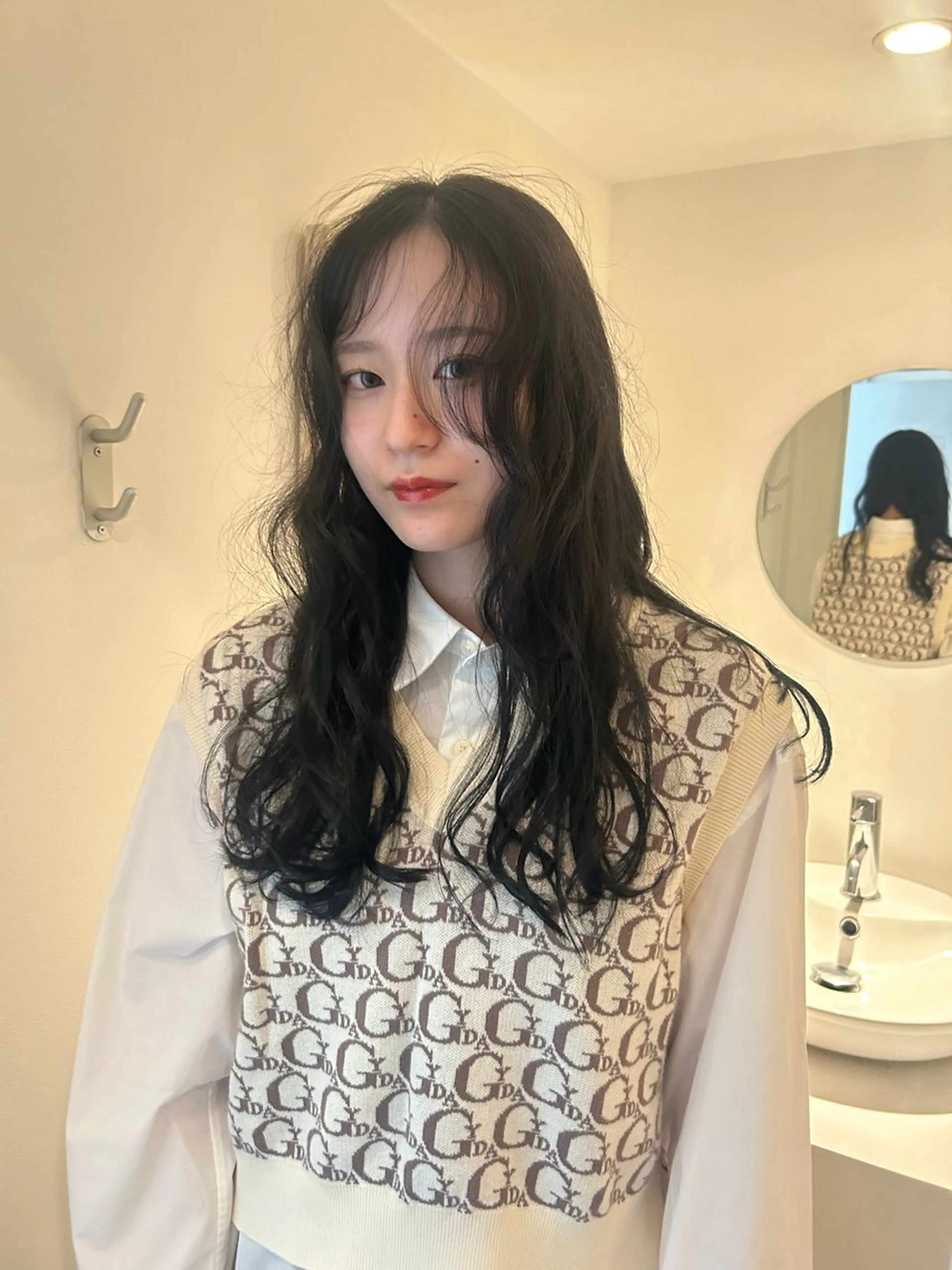 カラー VISION   aoyama所属・かがやしづ ⭐️ハイトーンのヘアスタイル